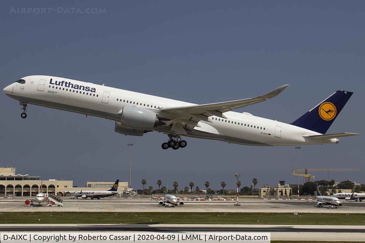 D-AIXC, 2017 Airbus A350-941 C/N 087, Runway 31