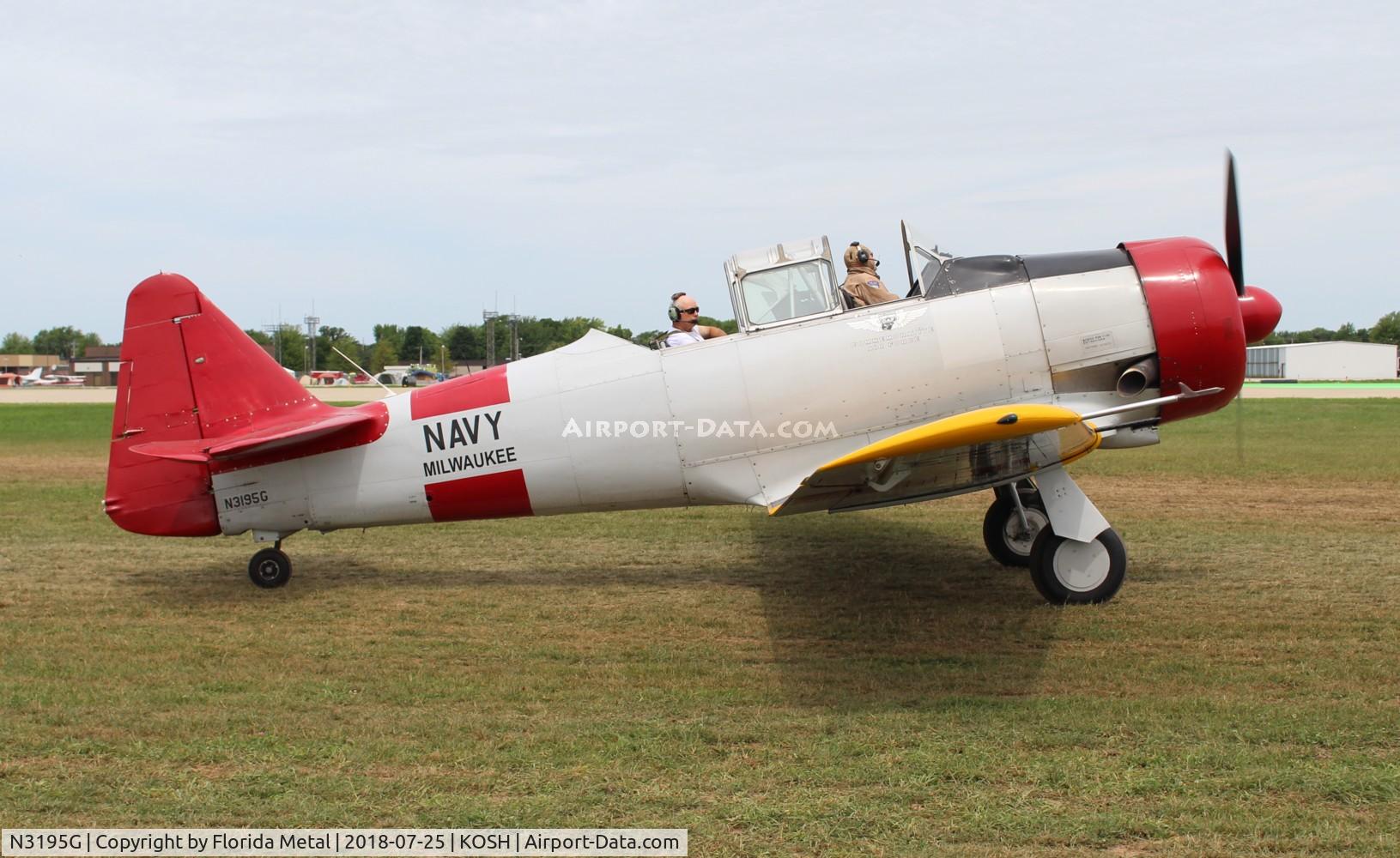 N3195G, North American SNJ-5 Texan Texan C/N 51697, SNJ-5