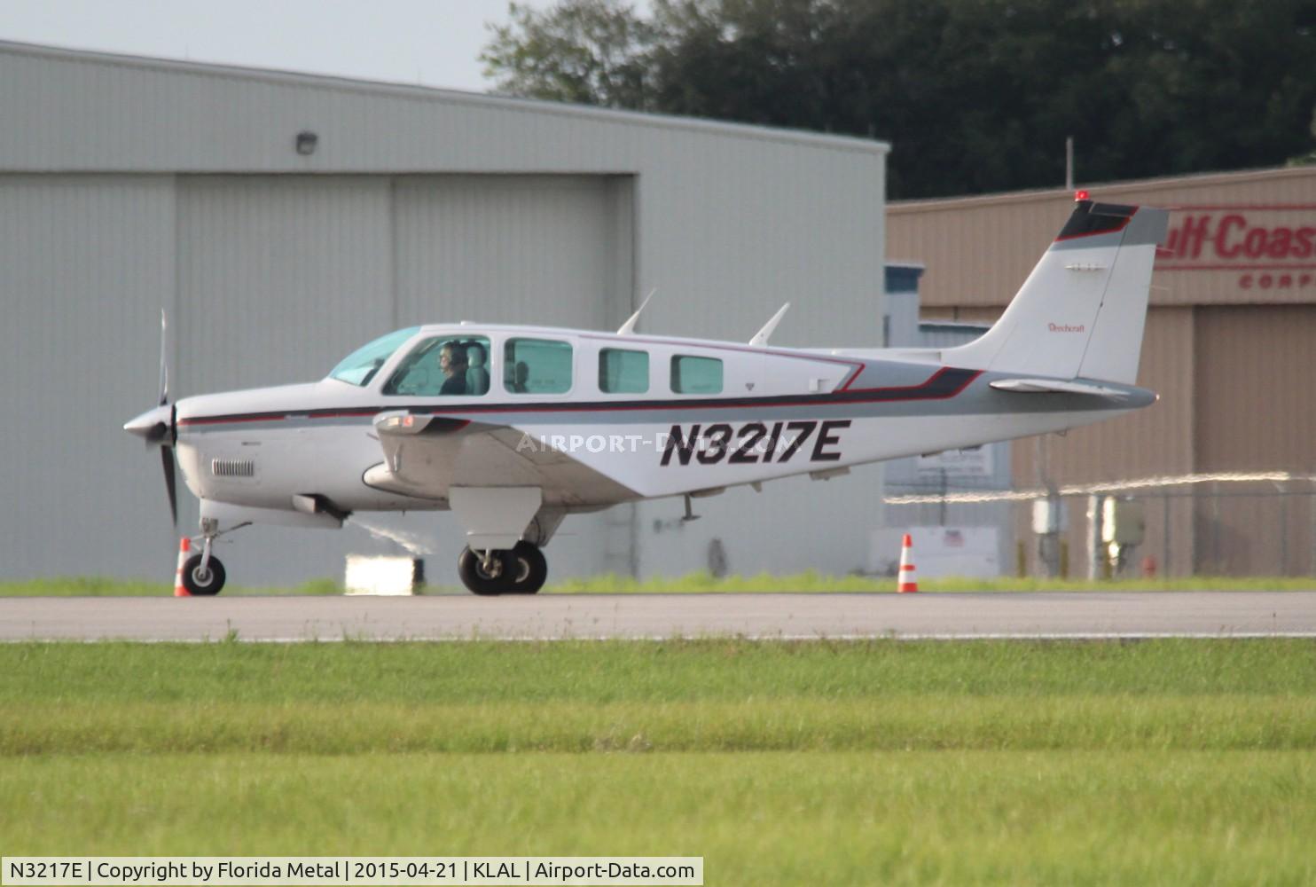 N3217E, 1995 Beech A36 Bonanza 36 C/N E-2926, Beech A36