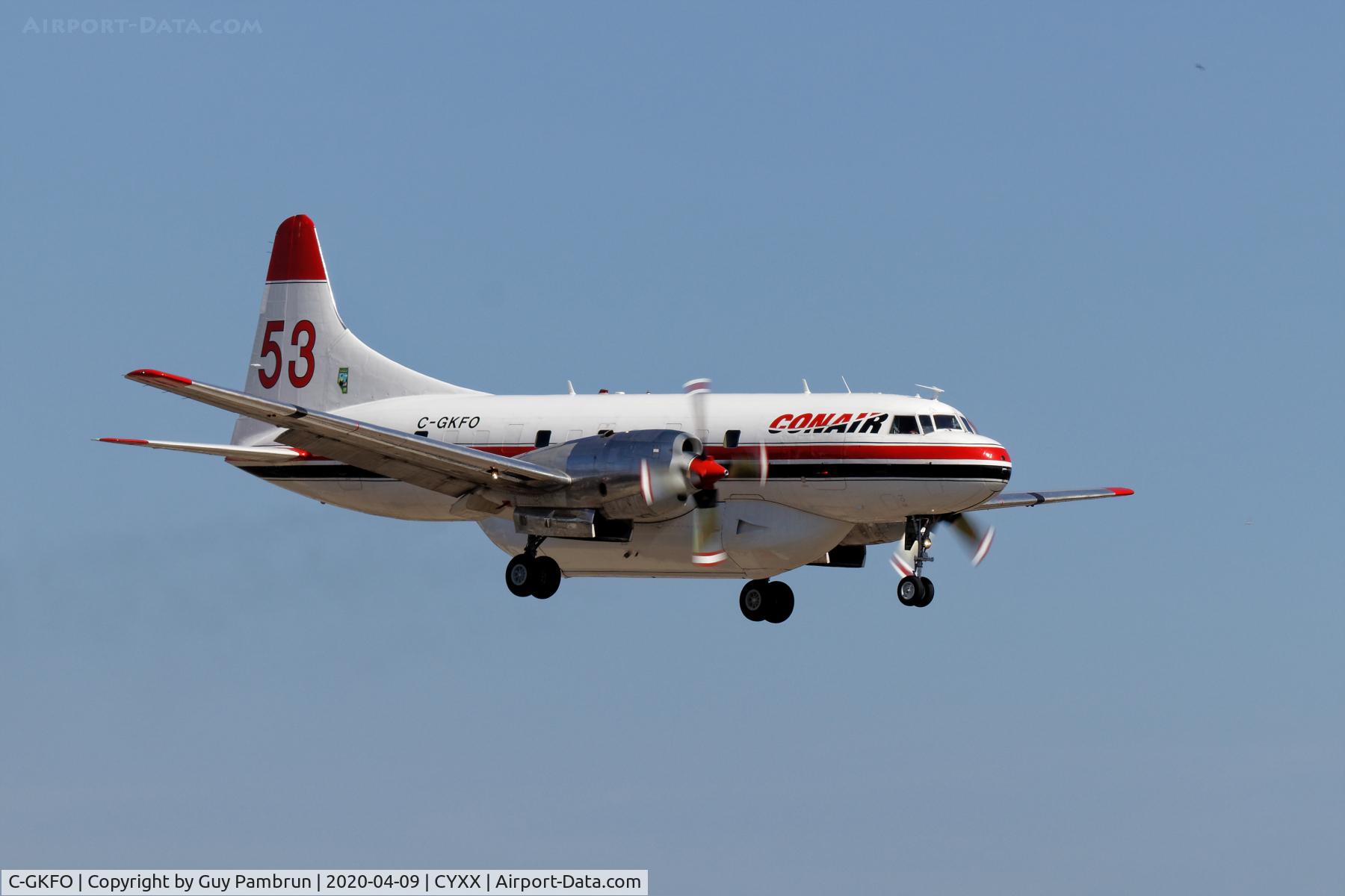 C-GKFO, 1953 Convair CV-580 C/N 78, Landing on 19