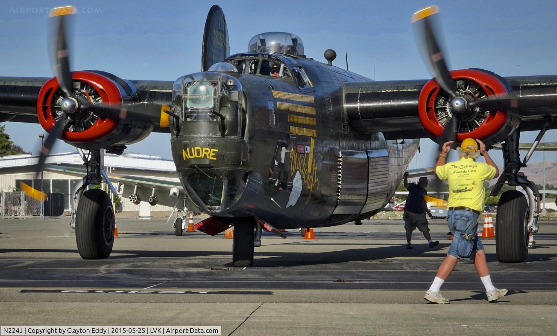 N224J, 1944 Consolidated B-24J-85-CF Liberator C/N 1347 (44-44052), Collings Foundation Livermore Airport California 2015.
