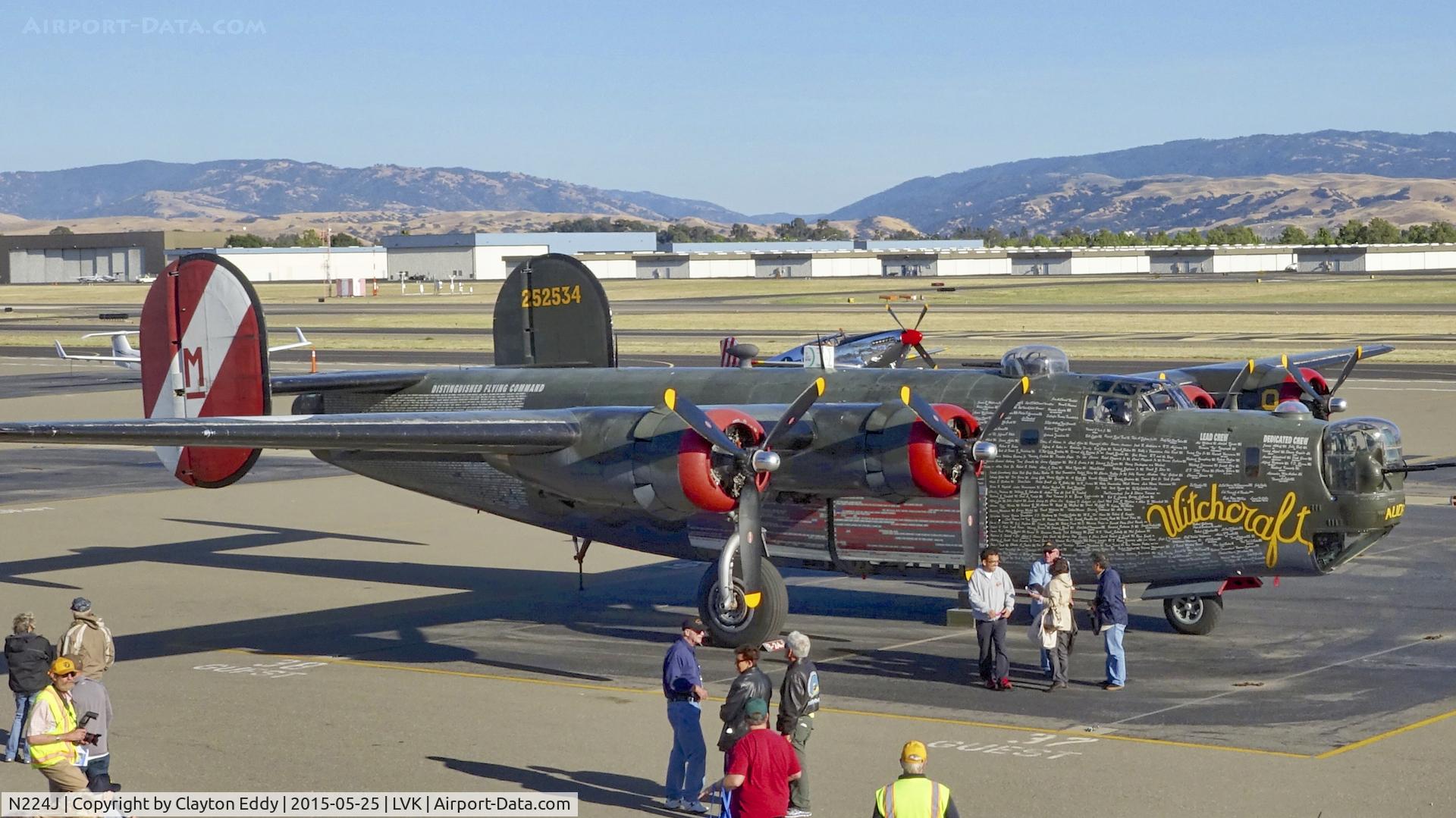 N224J, 1944 Consolidated B-24J-85-CF Liberator C/N 1347 (44-44052), Collings Foundation Livermore Airport California 2015.