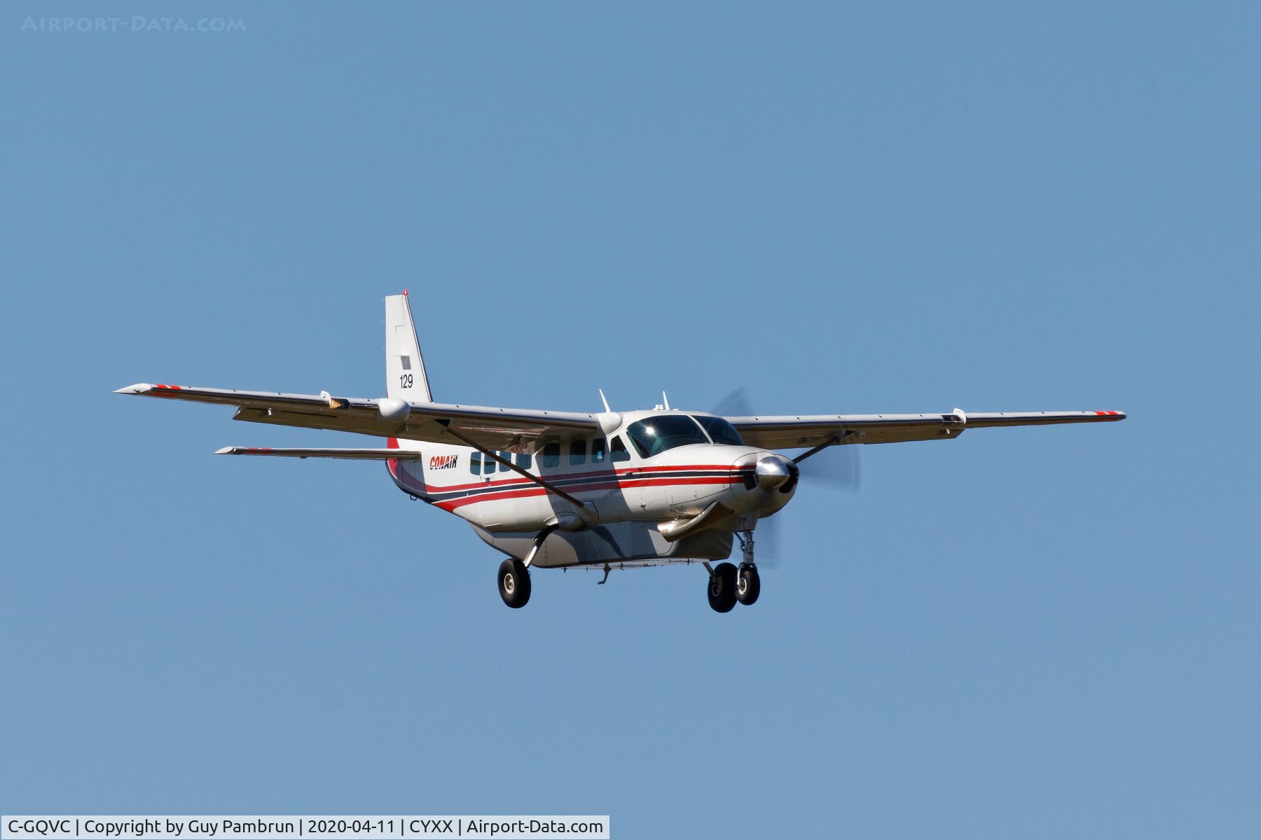 C-GQVC, 2011 Cessna 208B Grand Caravan C/N 208B2262, Landing on 07