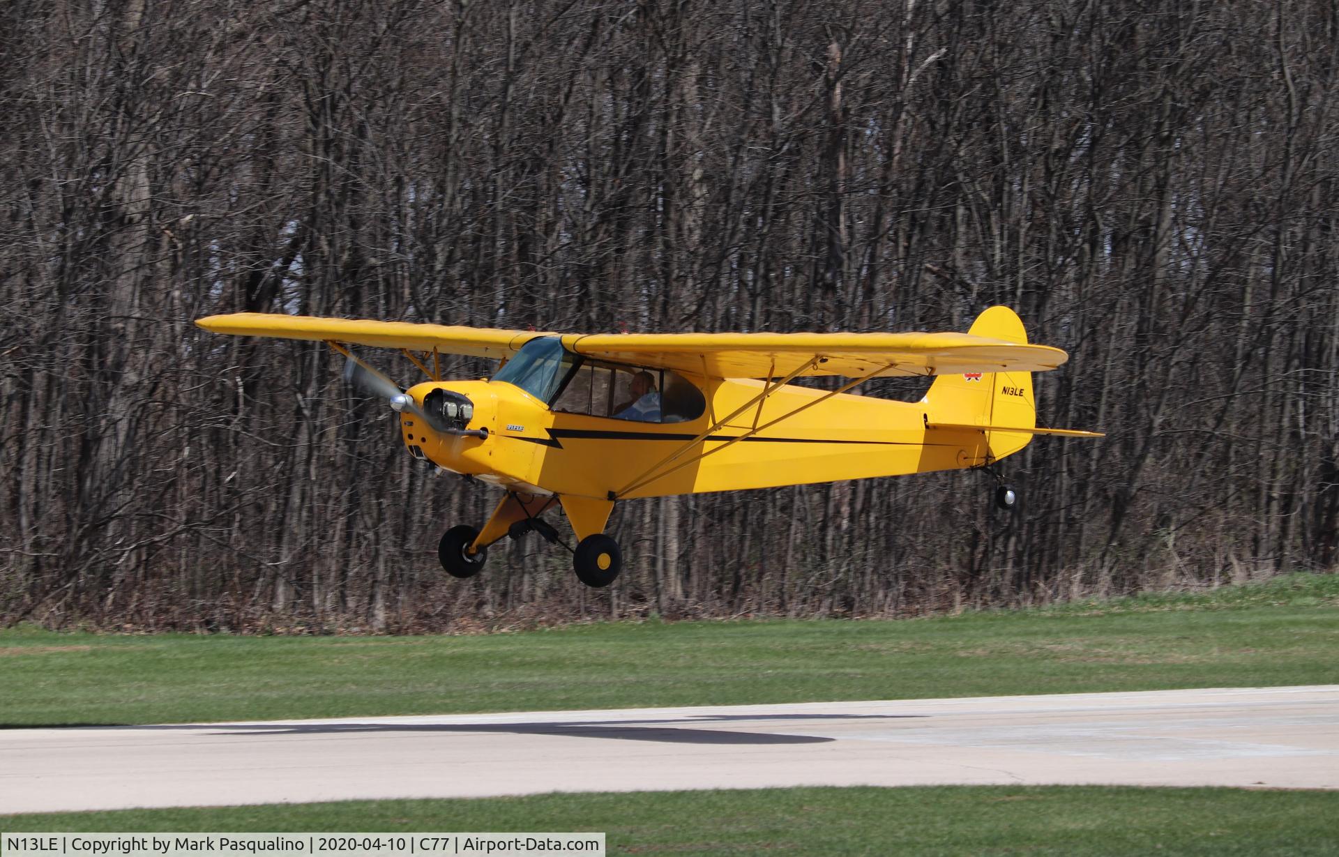 N13LE, Piper J3C-65 Cub Cub C/N 17571, Piper J3C-65