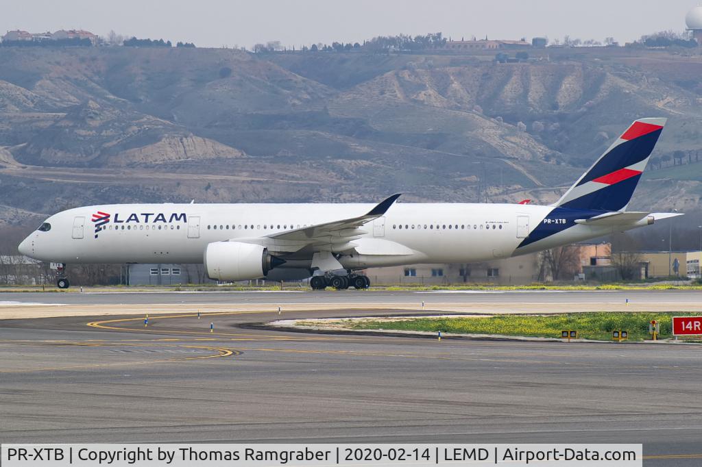 PR-XTB, 2016 Airbus A350-941 C/N 027, LATAM Airbus A350-900