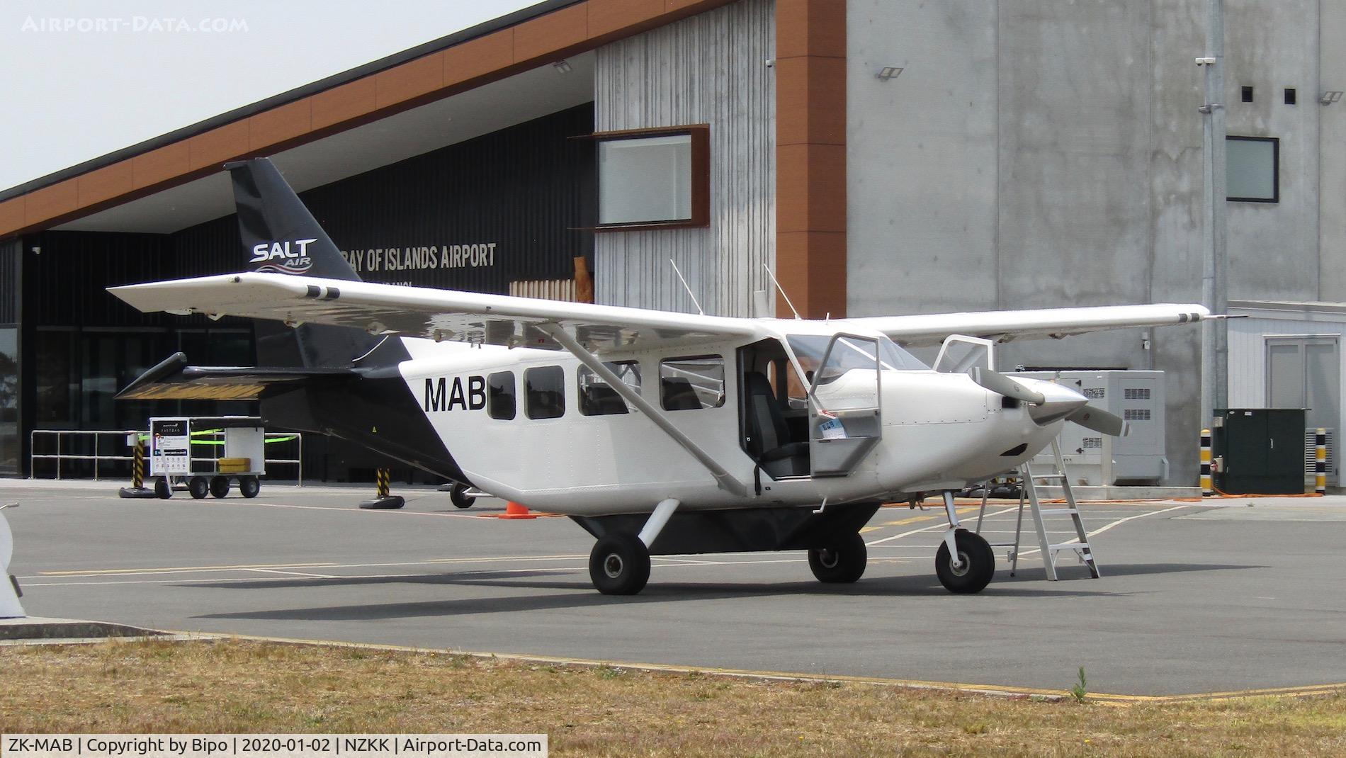 ZK-MAB, 2008 Gippsland GA-8 Airvan C/N GA8-08-139, Salt Air Airvan at Kerikeri while awaiting passengers for the next Cape Reinga flight. Note: I have uploaded this photo to Wikipedia previously under the name Biponacci.