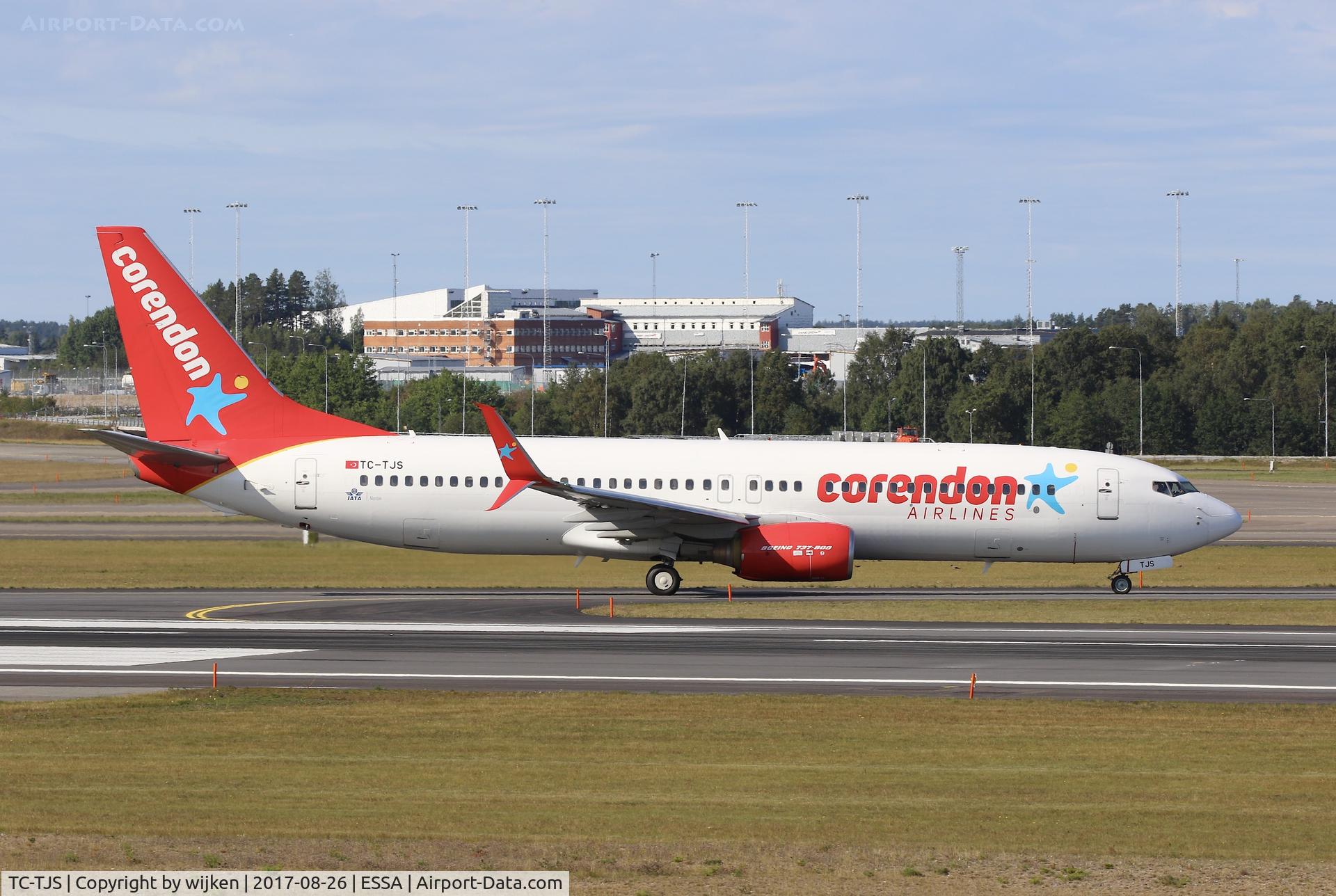 TC-TJS, 2006 Boeing 737-81B C/N 34252, RWY 01R