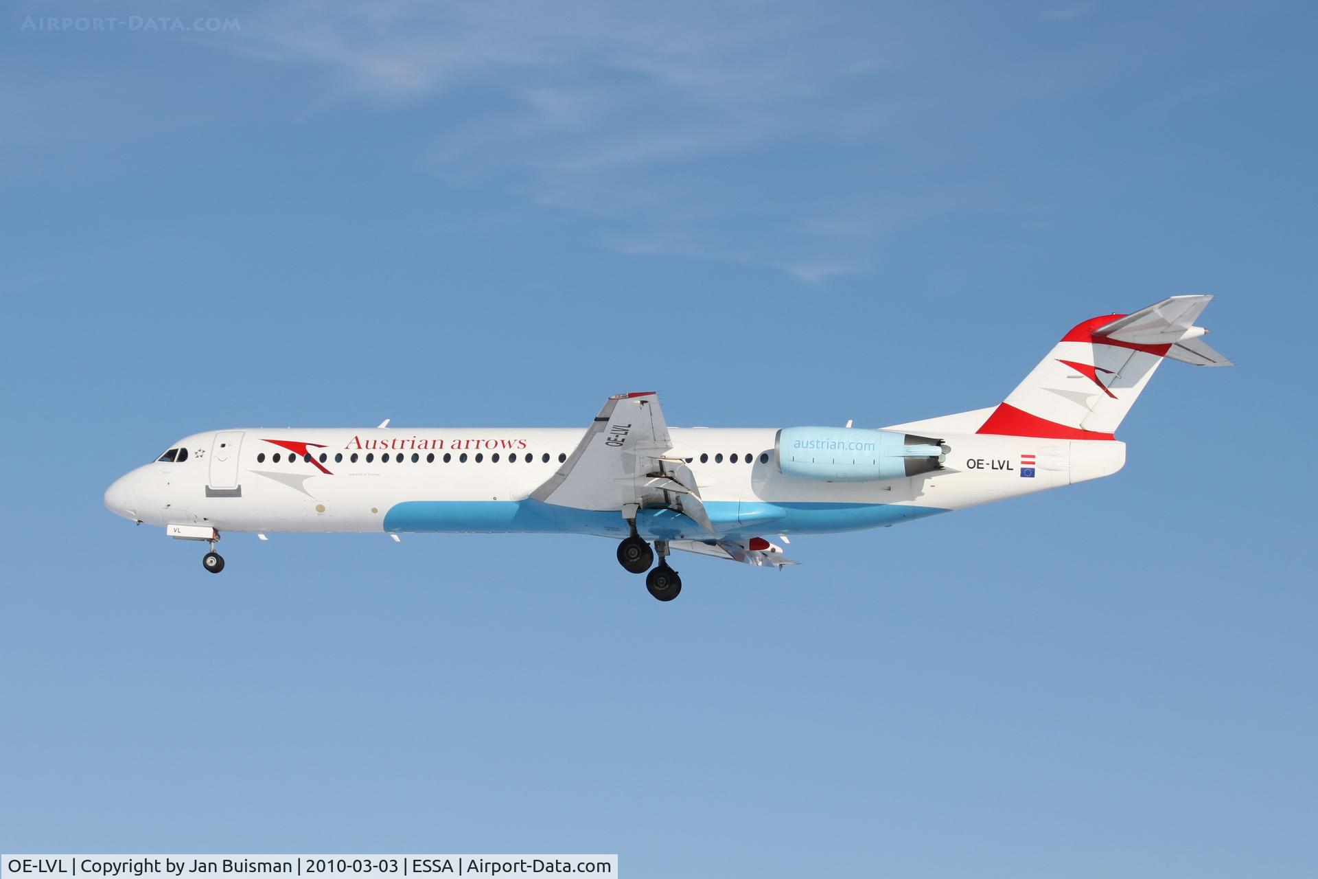 OE-LVL, 1992 Fokker 100 (F-28-0100) C/N 11404, Austrian Arrows
