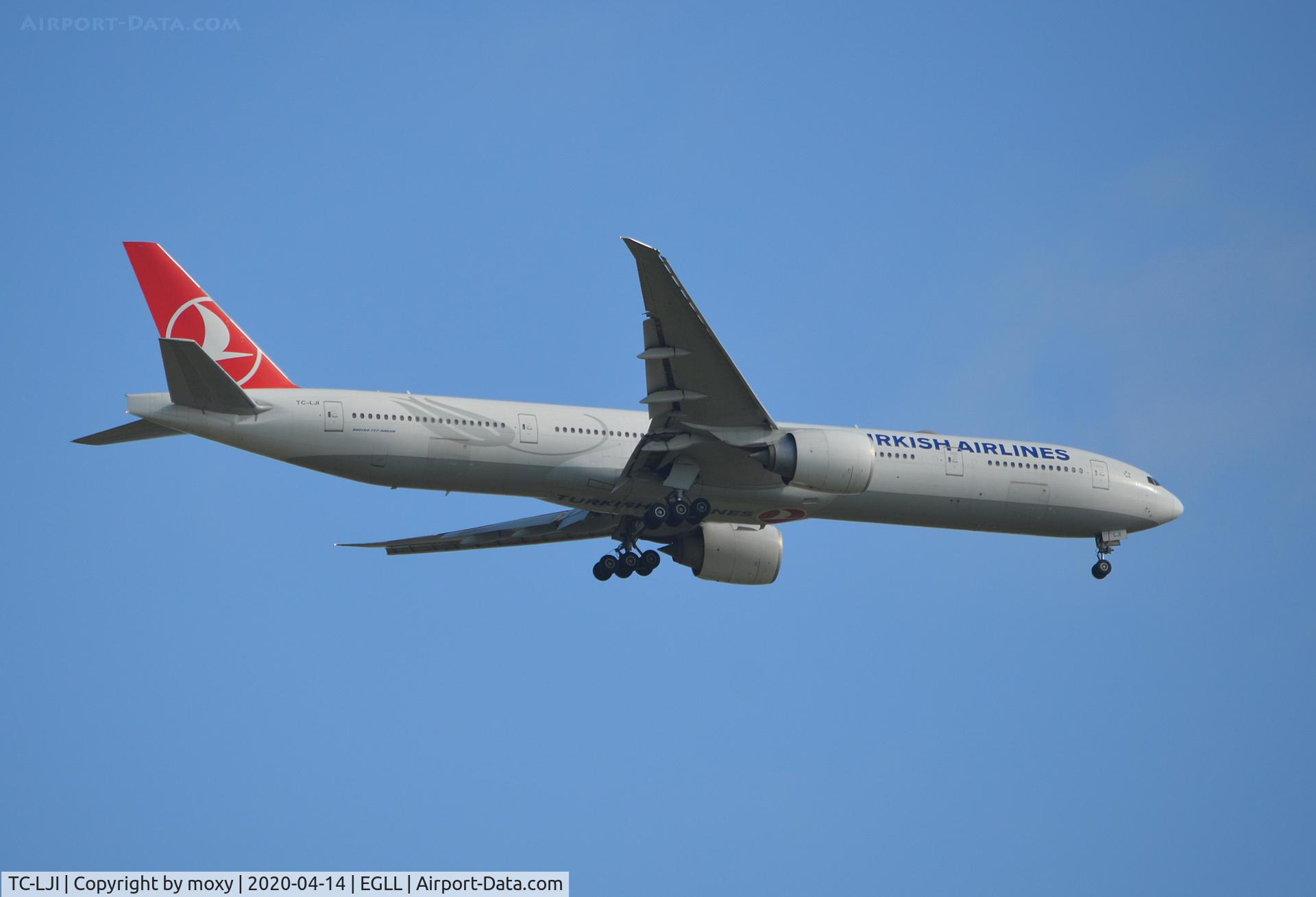 TC-LJI, 2016 Boeing 777-3F2/ER C/N 44130, Boeing 777-3F2/ER on finals to London Heathrow.