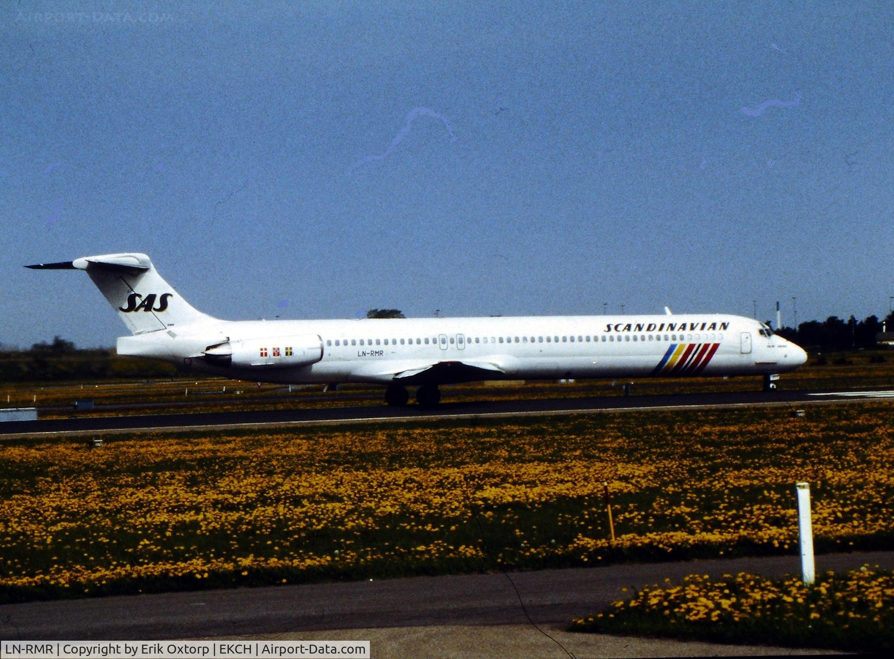 LN-RMR, 1992 McDonnell Douglas MD-81 (DC-9-81) C/N 53365, LN-RMR ready for takeoff rw 04R