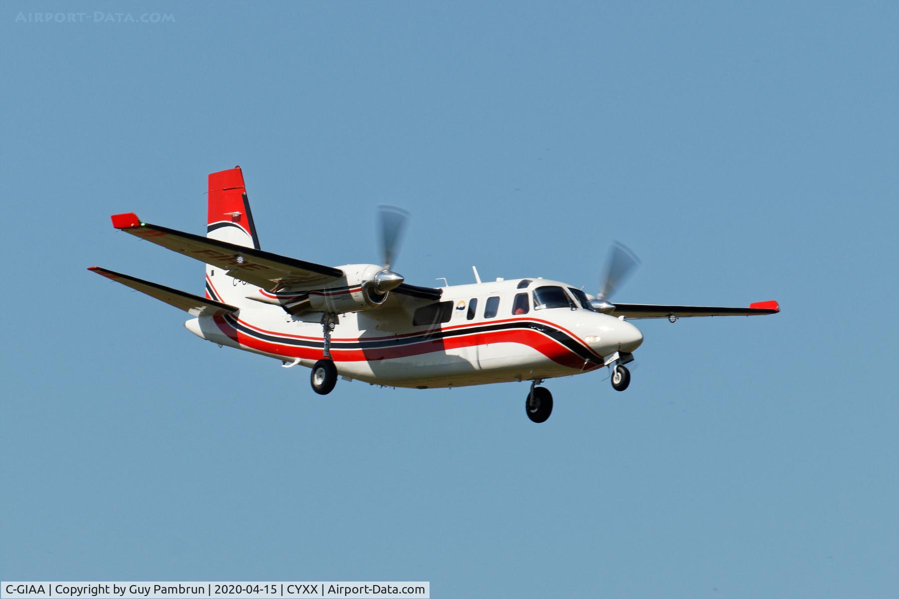 C-GIAA, 1979 Rockwell 690B-10 Commander C/N 11505, Landing on 07