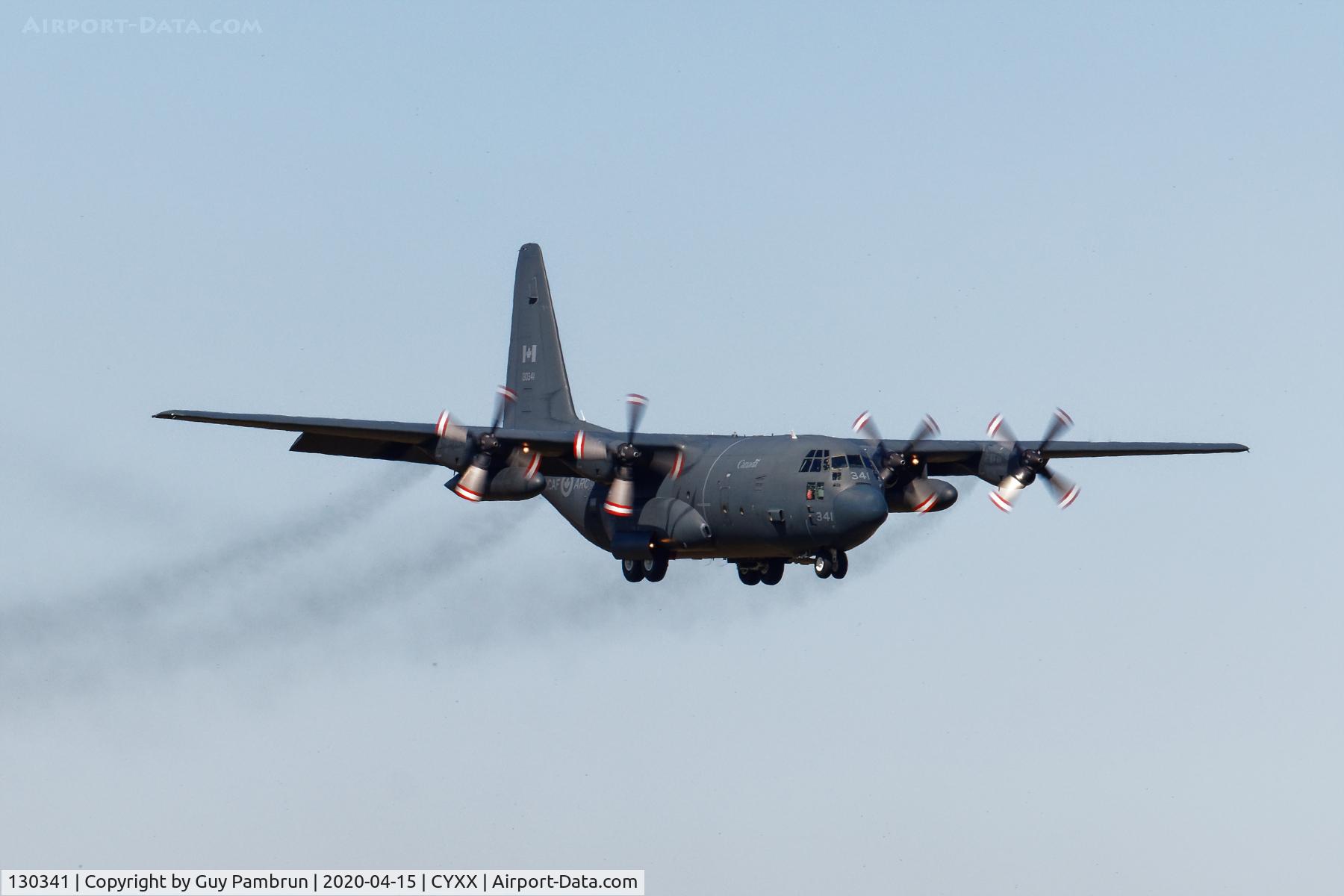 130341, 1989 Lockheed KCC-130H Hercules C/N 382-5200, Landing on 07
