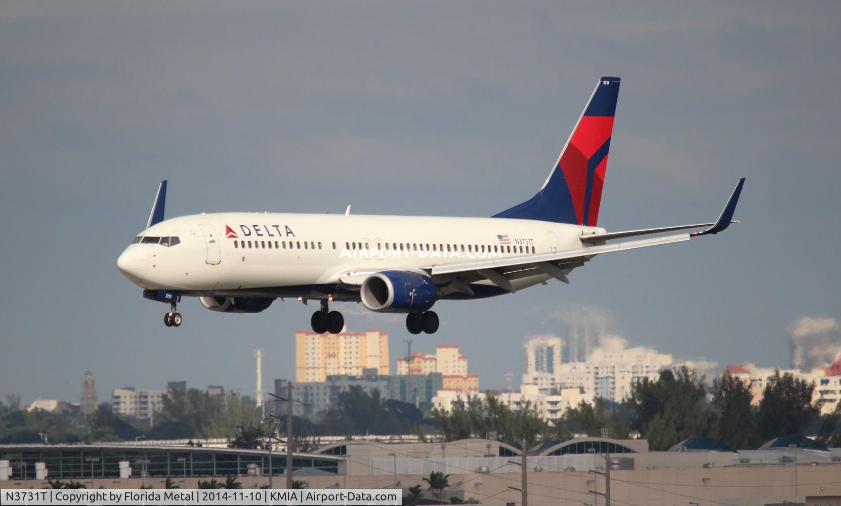 N3731T, 2000 Boeing 737-832 C/N 30775, Delta 737-832