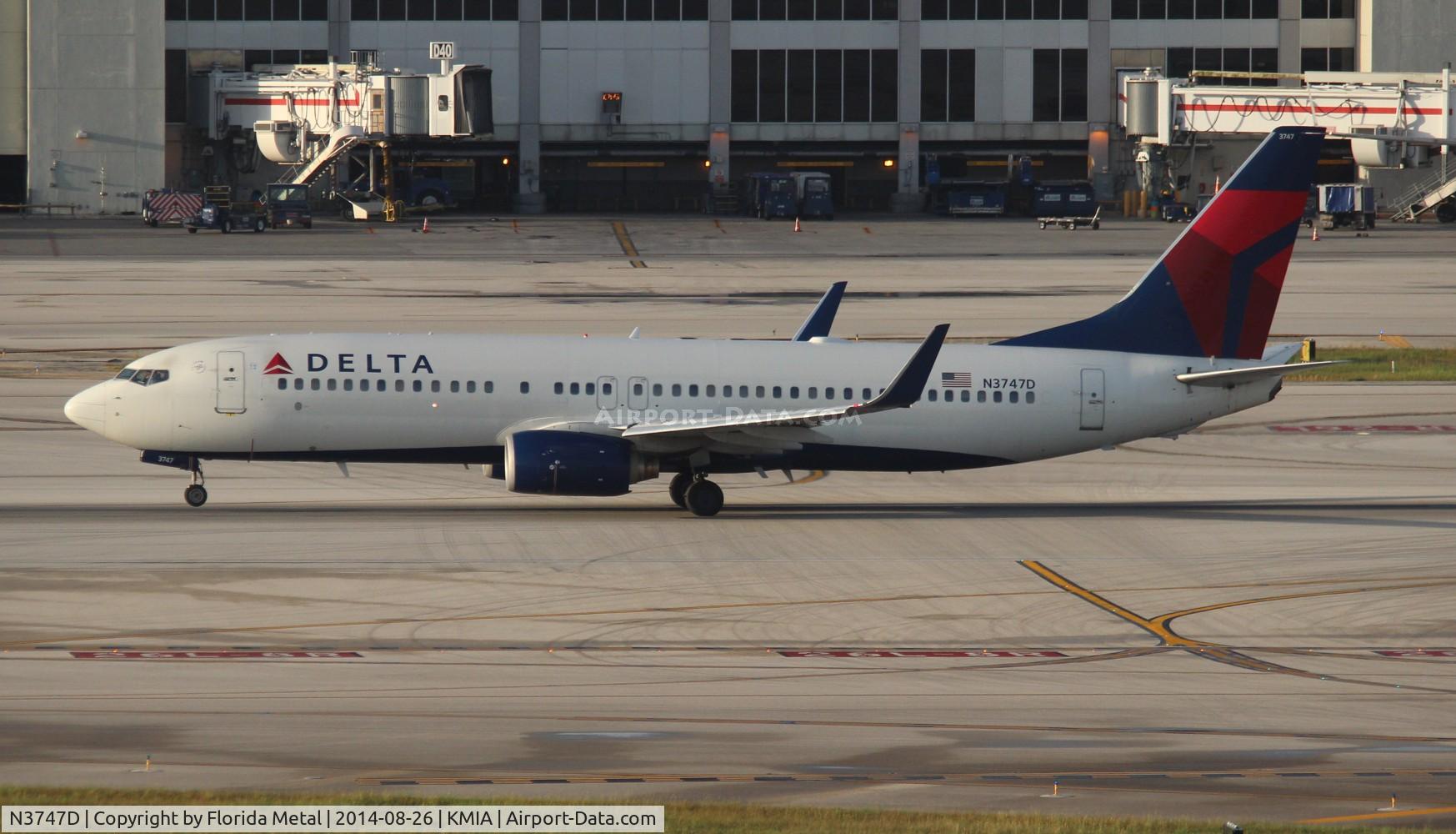 N3747D, 2001 Boeing 737-832 C/N 32374, Delta 737-832