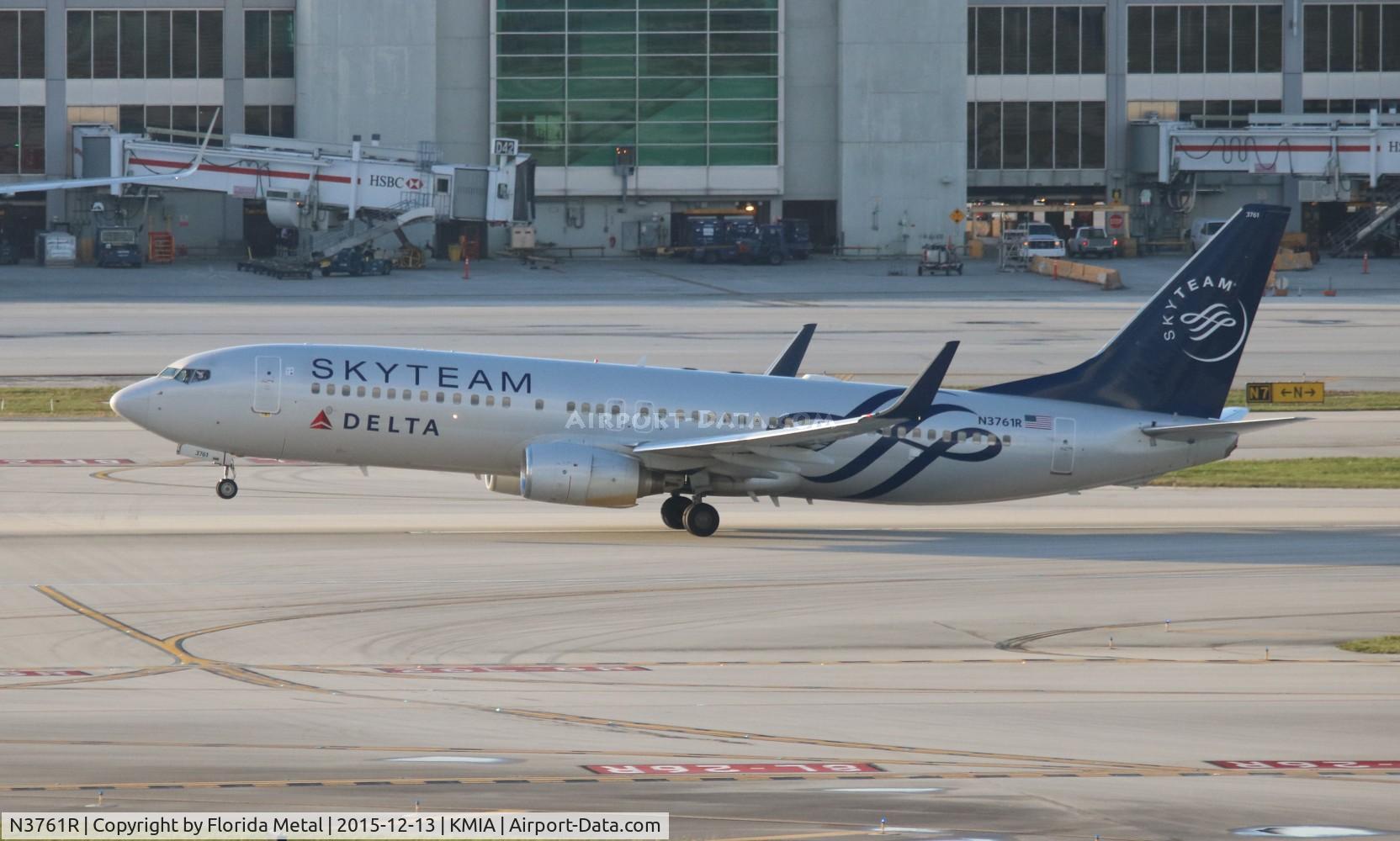 N3761R, 2001 Boeing 737-832 C/N 29628, Delta 737-832