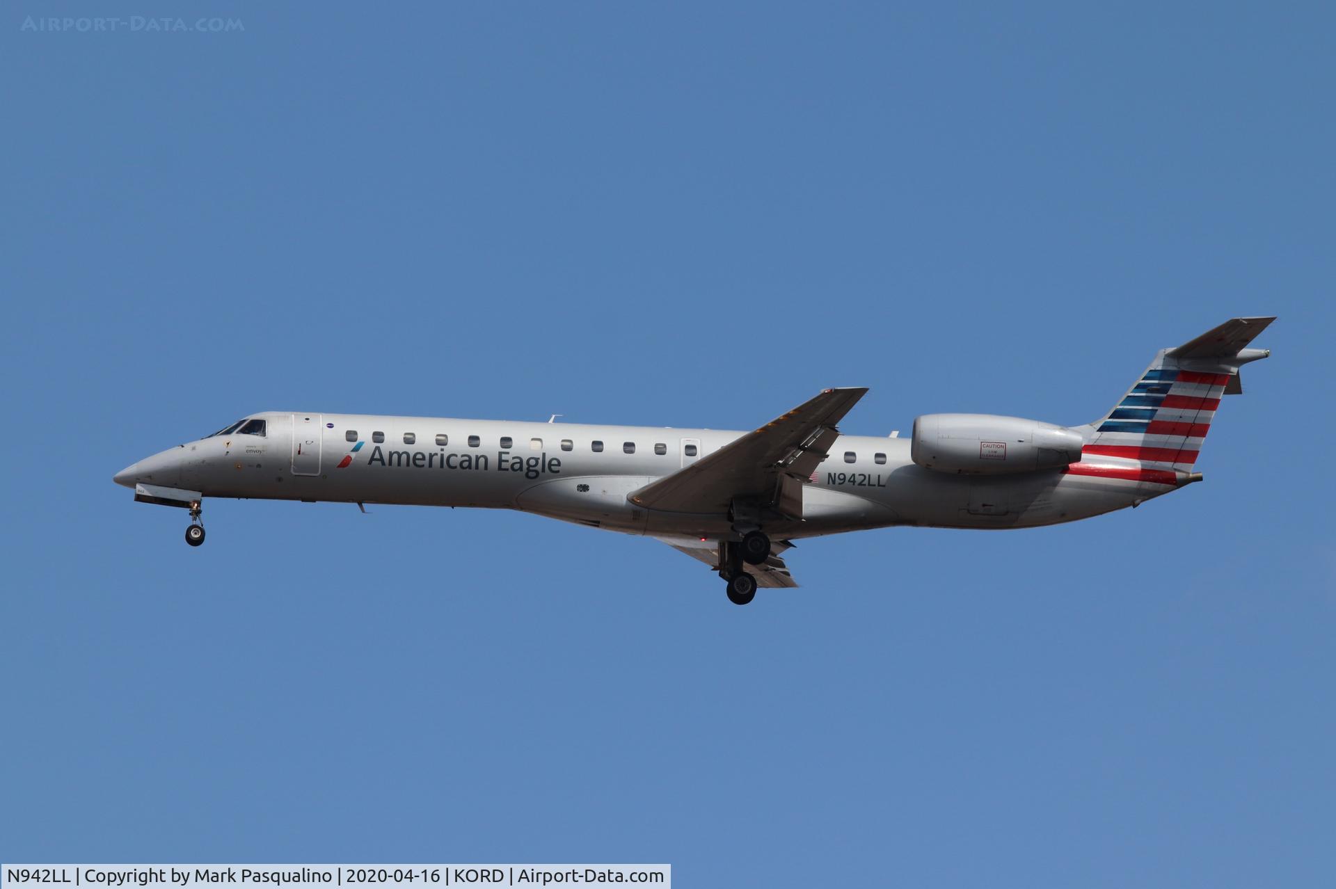N942LL, 2005 Embraer ERJ-145LR (EMB-145LR) C/N 14500930, EMB-145LR