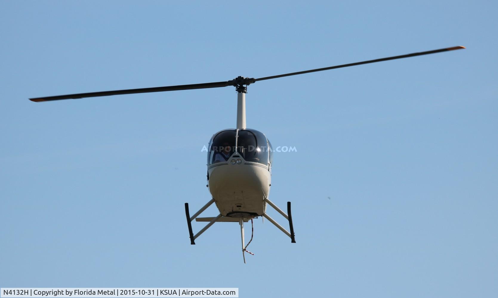 N4132H, 2015 Robinson R44 C/N 2403, Robinson R44