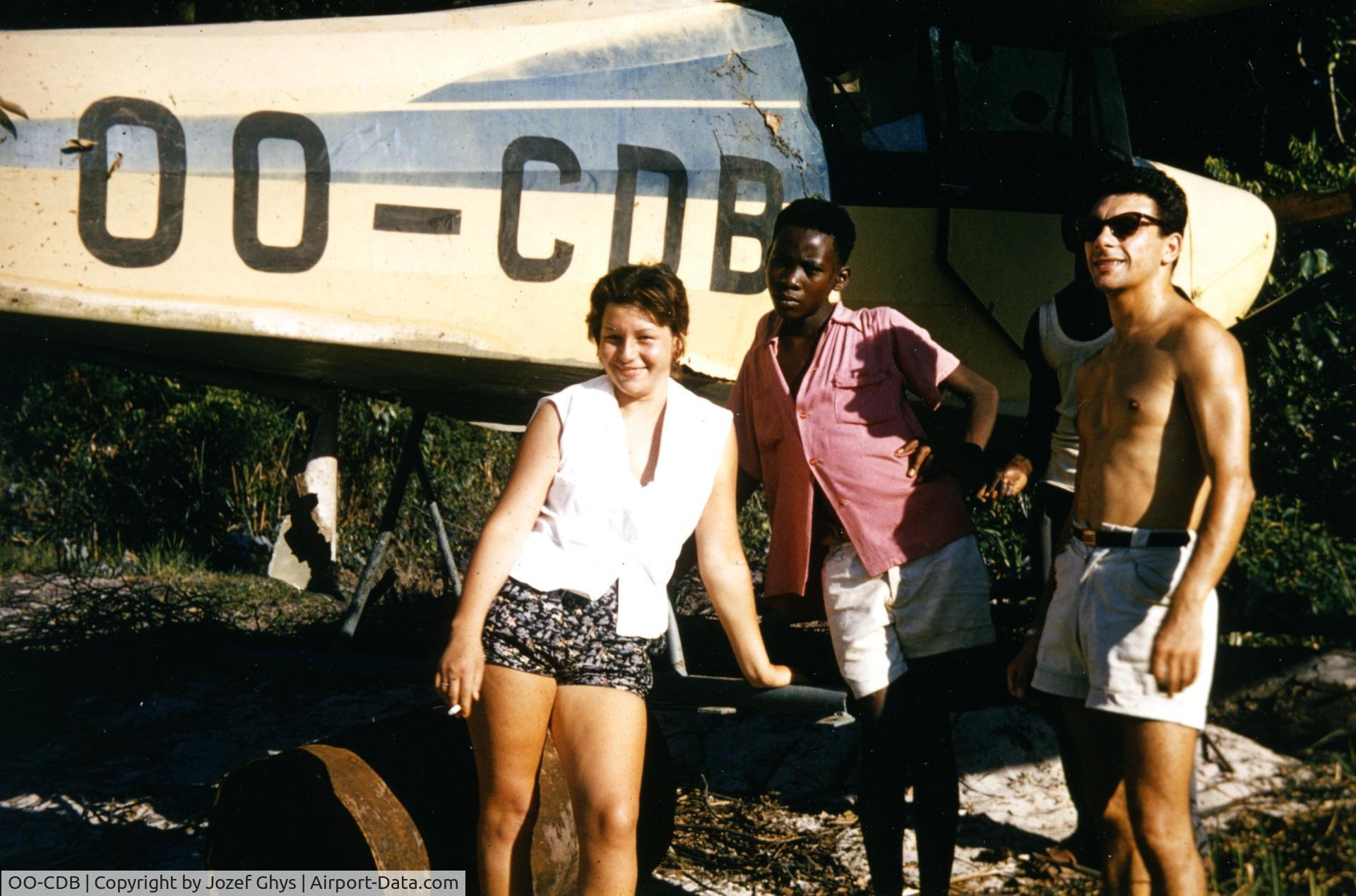 OO-CDB, Aeronca 11AC Chief Chief C/N 11AC-456, Picture taken by my father in the second half of the 1950s, somewhere around Lisala (the Belgian Congo then).