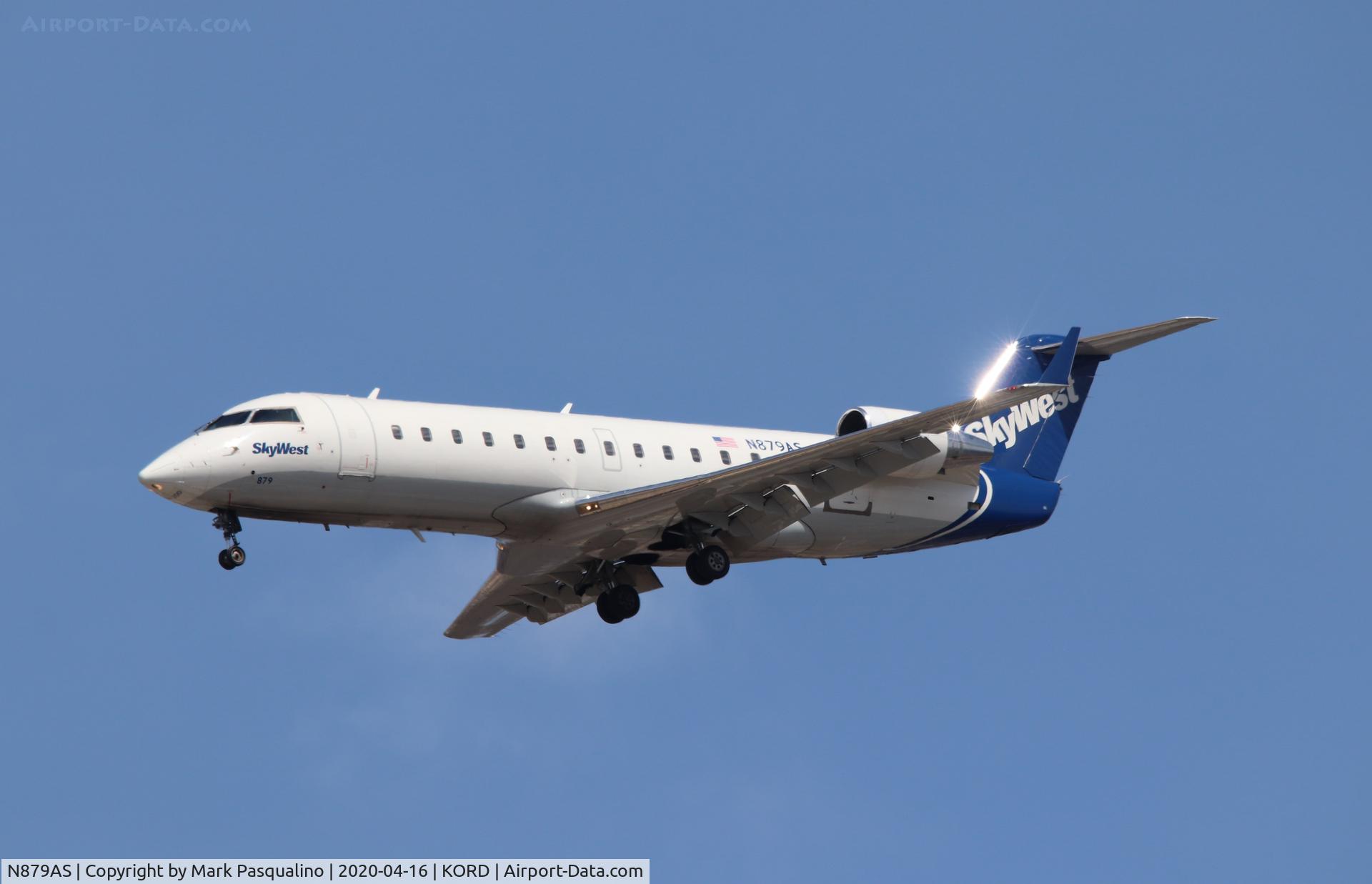N879AS, 2002 Bombardier CRJ-200ER (CL-600-2B19) C/N 7600, CL-600-2B19