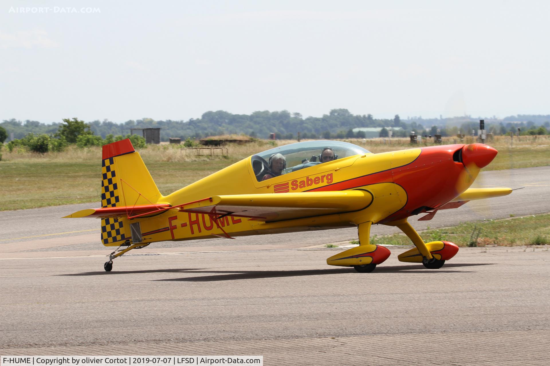 F-HUME, 1997 Extra EA-200 C/N 16, 2019 airshow