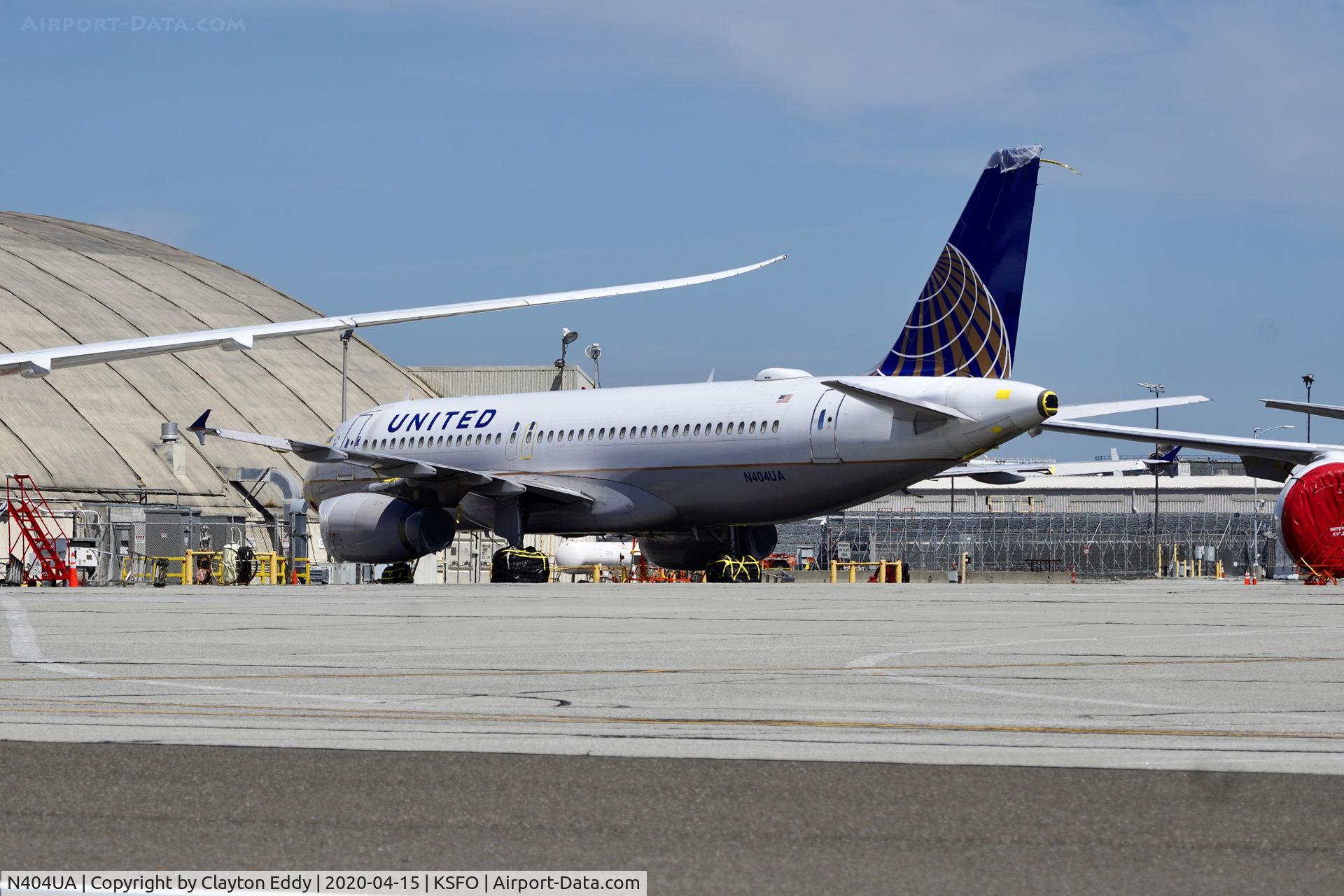 N404UA, 1993 Airbus A320-232 C/N 450, In storage. SFO. 2020.