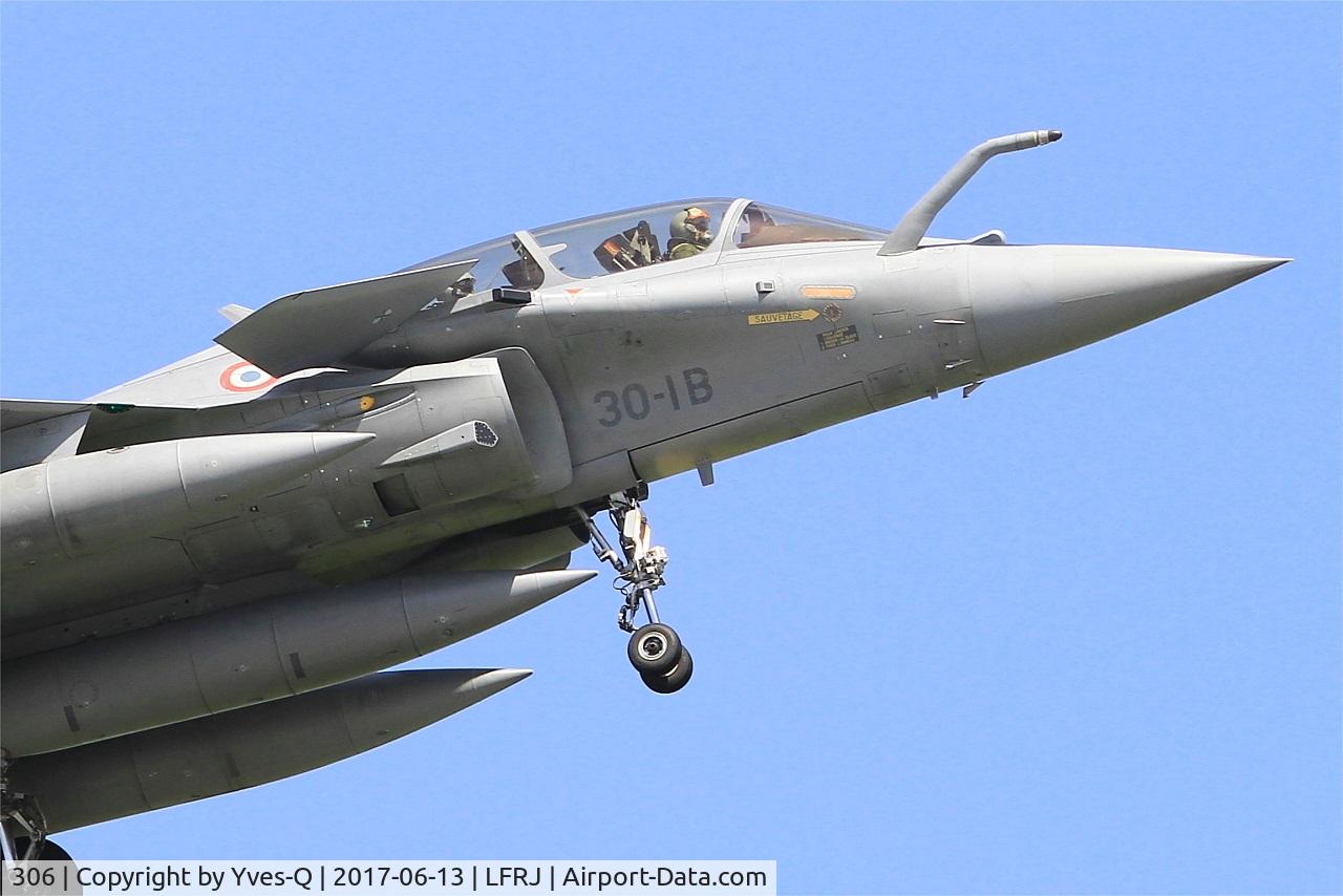 306, Dassault Rafale B C/N 306, Dassault Rafale B, Short approach rwy 08, Landivisiau Naval Air Base (LFRJ) Tiger Meet 2017