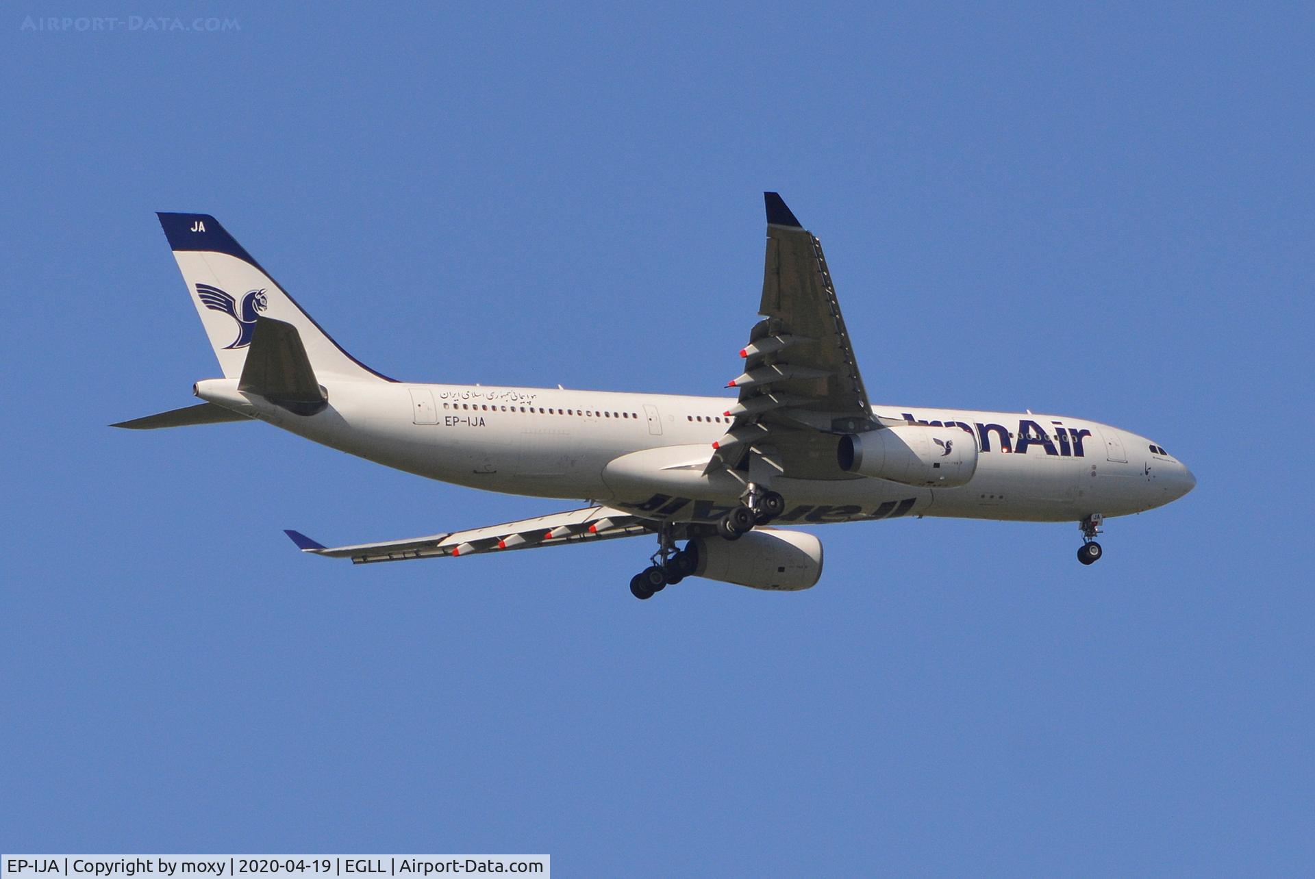 EP-IJA, 2014 Airbus A330-243 C/N 1540, Airbus A330-243 on finals to London Heathrow.