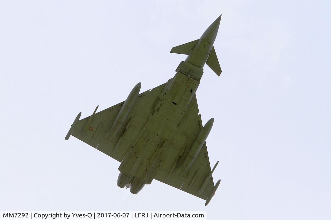 MM7292, Eurofighter EF-2000 Typhoon S C/N IS024, Eurofighter EF-2000 Typhoon S, Climbing from rwy 26, Landivisiau Naval Air Base (LFRJ) Tiger Meet 2017