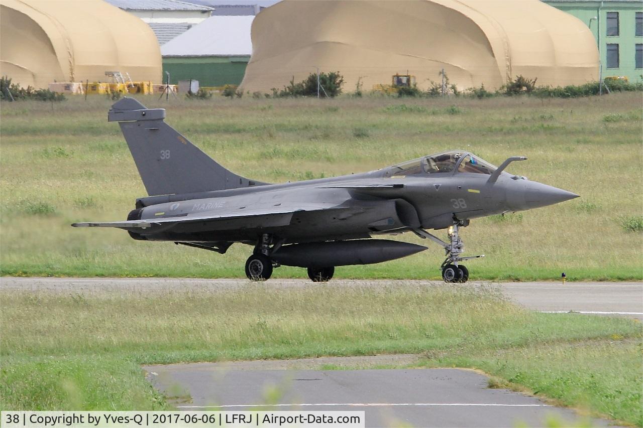 38, 2013 Dassault Rafale M C/N 38, Dassault Rafale M, Taxiing rwy 26, Landivisiau Naval Air Base (LFRJ) Tiger Meet 2017