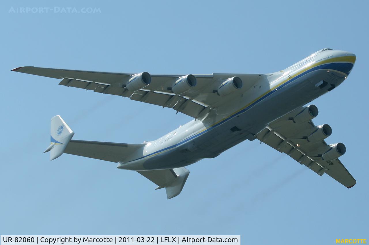 UR-82060, 1988 Antonov An-225 Mriya C/N 19530503763, taking off runway 03.