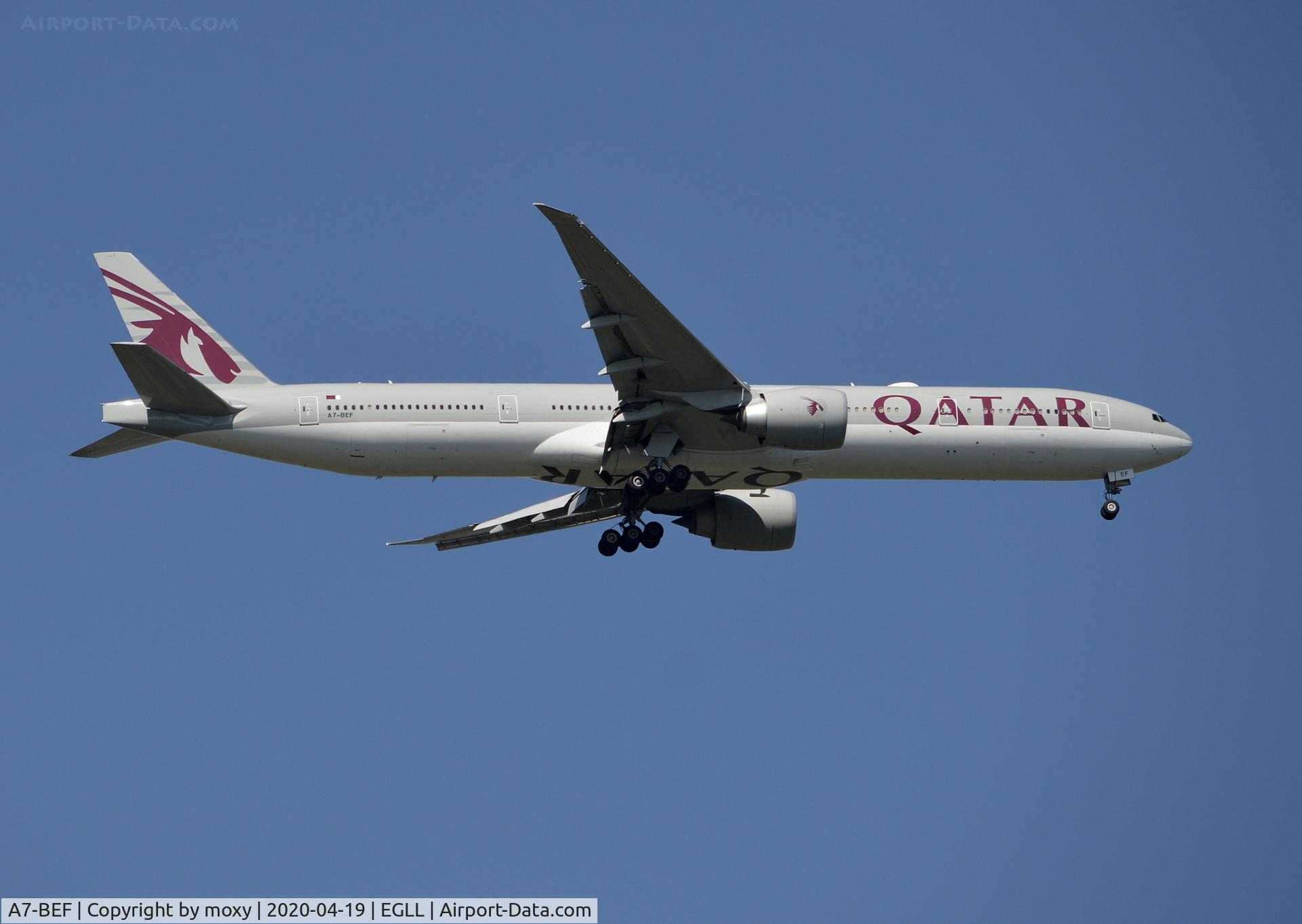 A7-BEF, 2015 Boeing 777-3DZ/ER C/N 60332, Boeing 777-3DZ/ER on finals to London Heathrow.