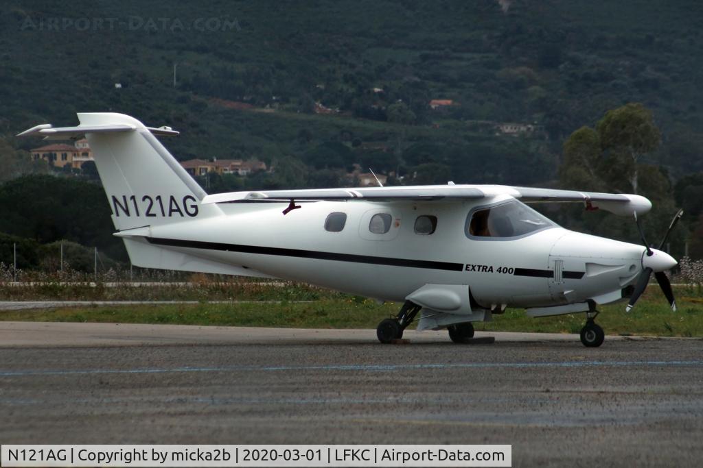 N121AG, 2001 Extra EA-400 C/N 03, Parked