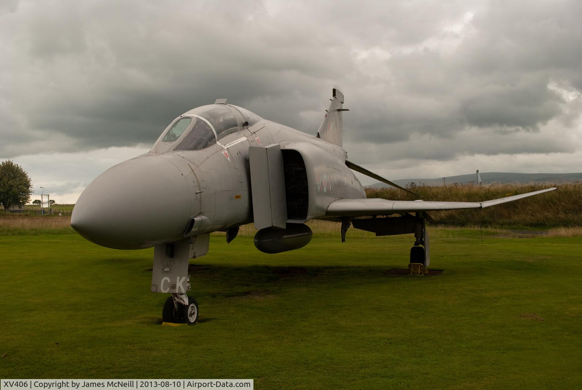 XV406, 1968 McDonnell Douglas Phantom FGR2 C/N 2928-0038, Pic taken August 2013