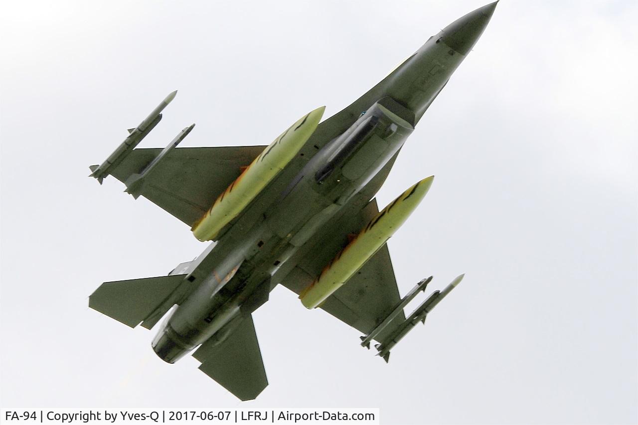 FA-94, SABCA F-16AM Fighting Falcon C/N 6H-94, SABCA F-16AM Fighting Falcon, Climbing from rwy 08, Landivisiau Naval Air Base (LFRJ) Tiger Meet 2017