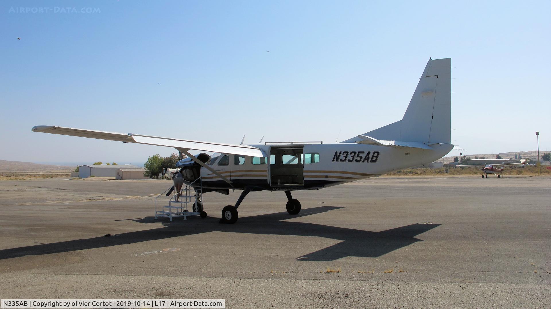 N335AB, 1985 Cessna 208A Caravan 1 C/N 20800033, oct 2019