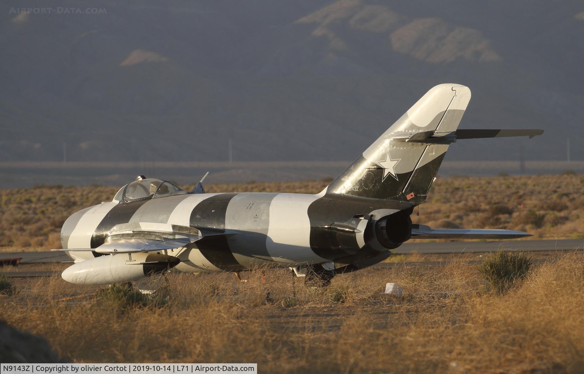 N9143Z, 1959 PZL-Mielec Lim-5 (MiG-17F) C/N 1C1707, As the sun goes down...