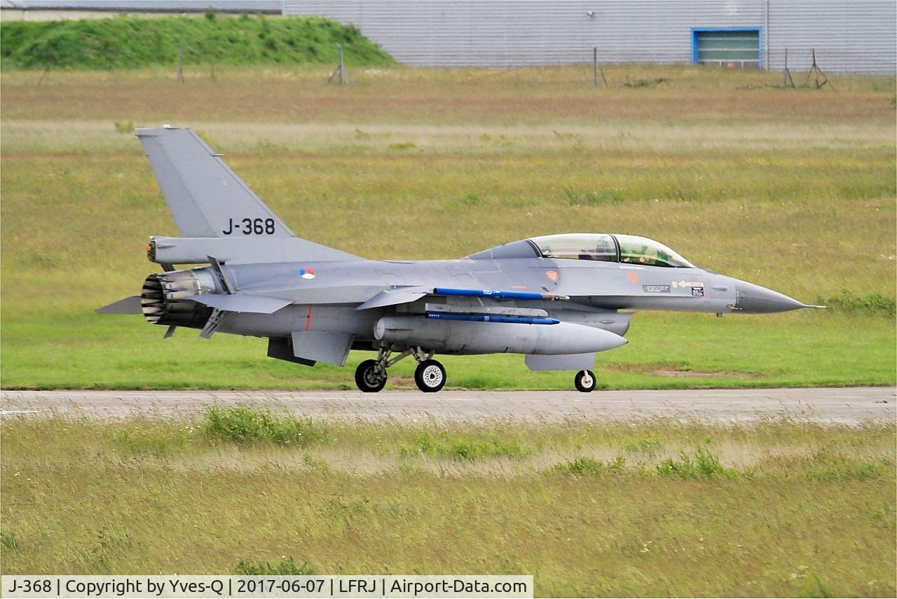 J-368, 1986 Fokker F-16B Fighting Falcon C/N 6E-31, Fokker F-16B Fighting Falcon- Taxiing to flight line, Landivisiau Naval Air Base (LFRJ) Tiger Meet 2017
