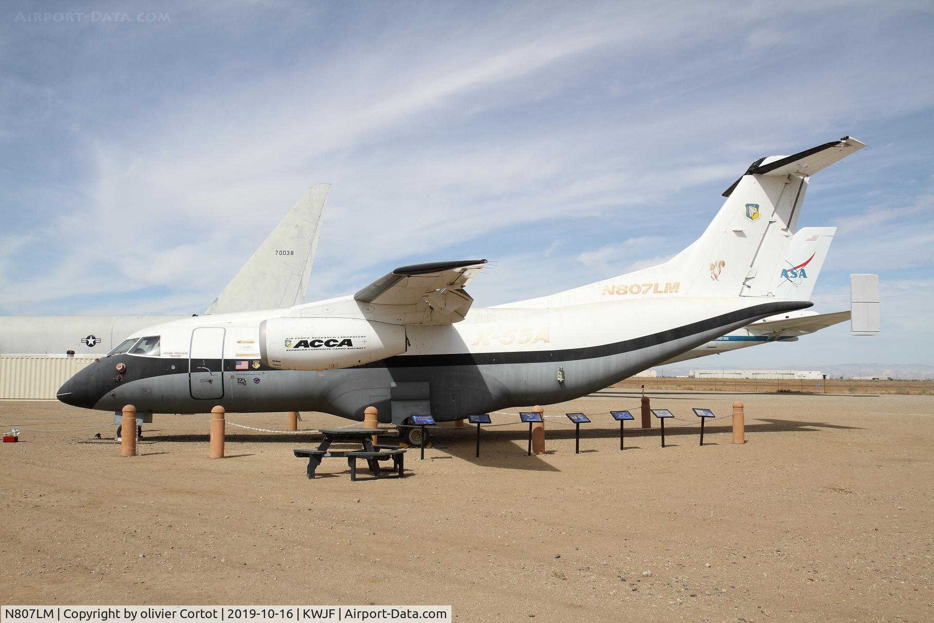 N807LM, Fairchild Dornier 328-300 328JET C/N 3099, oct 2019
