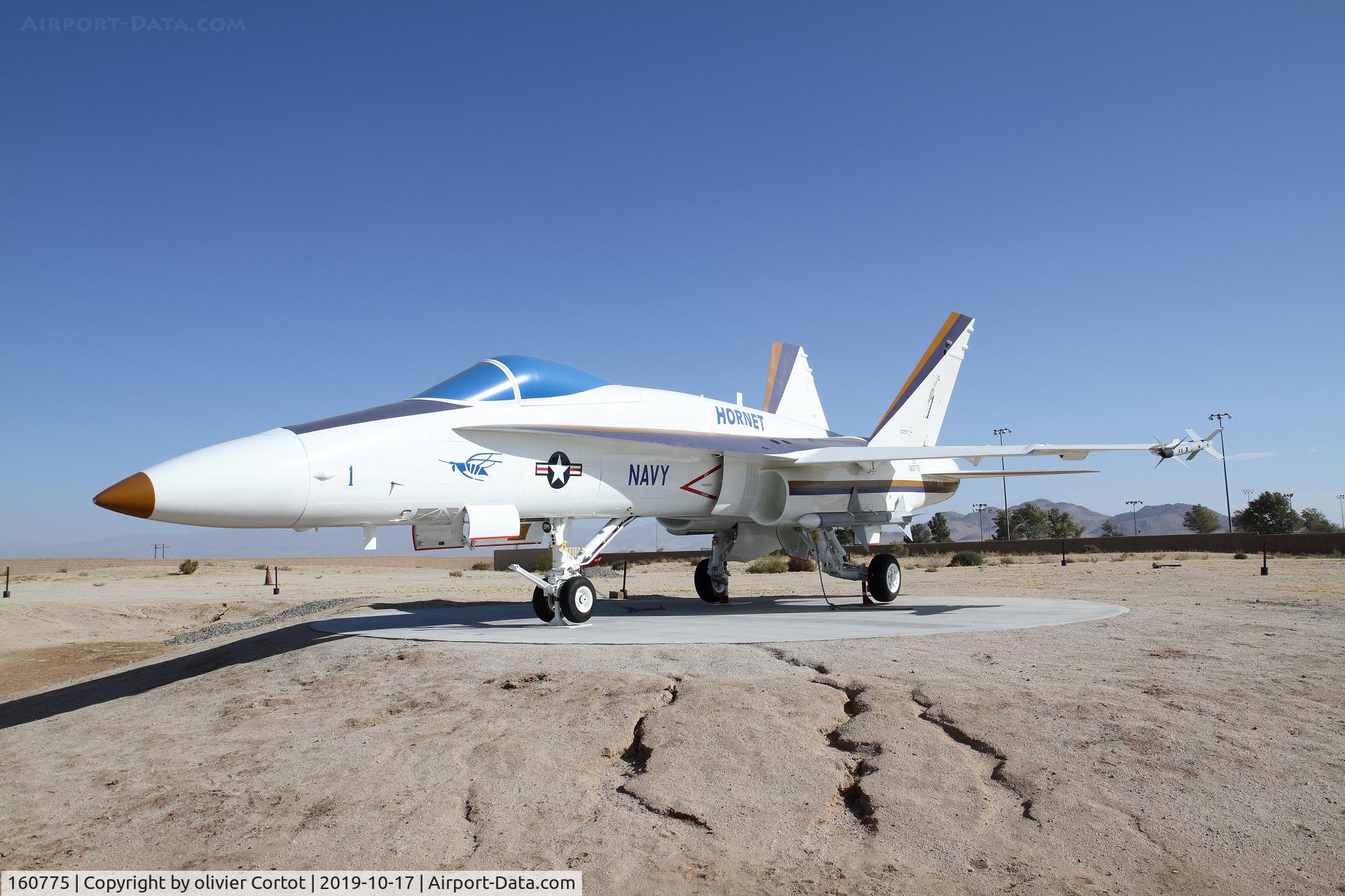 160775, McDonnell Douglas YF-18A C/N 1/A001, oct 2019