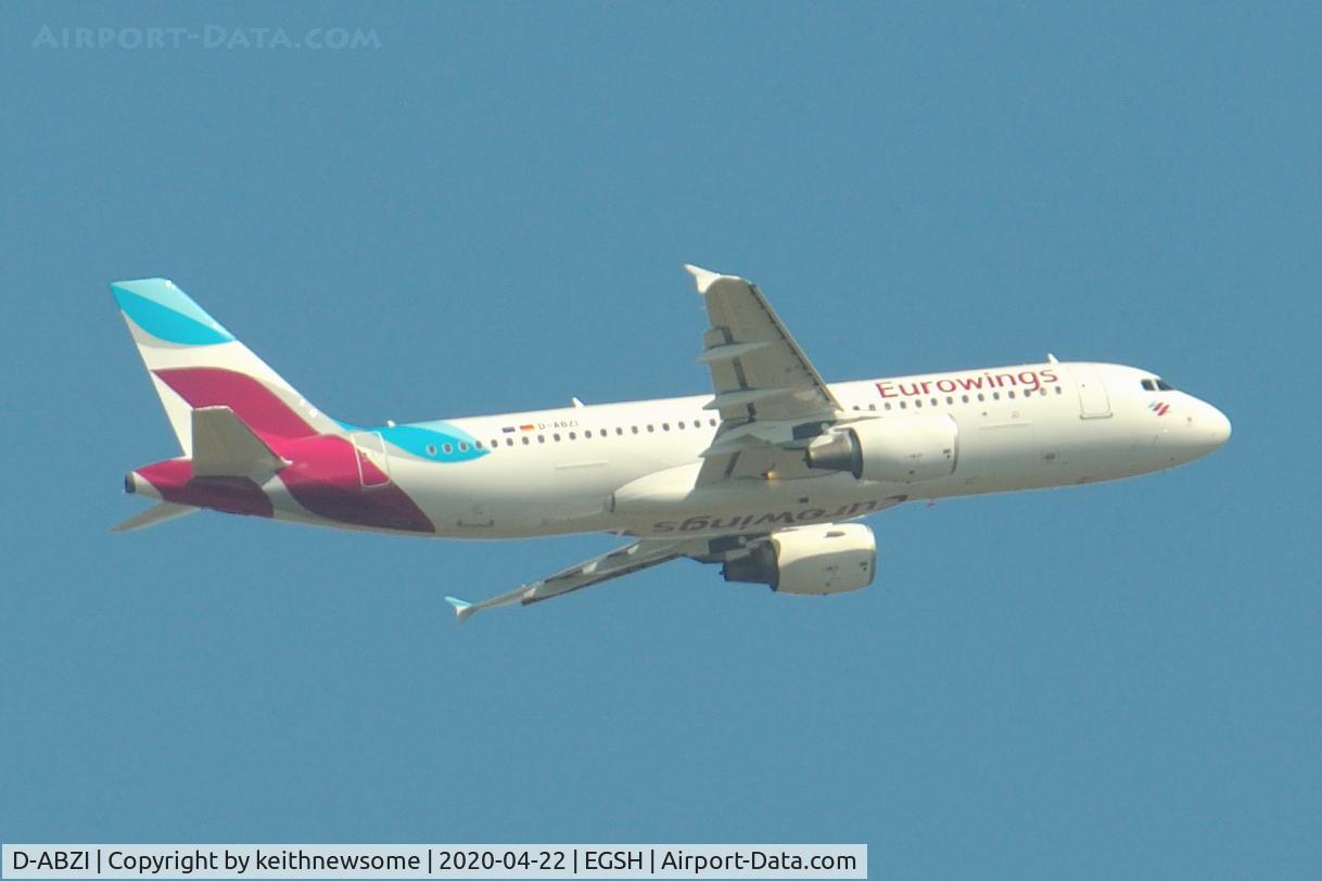 D-ABZI, 2007 Airbus A320-216 C/N 3328, Leaving Norwich following paintwork, from a safe position.