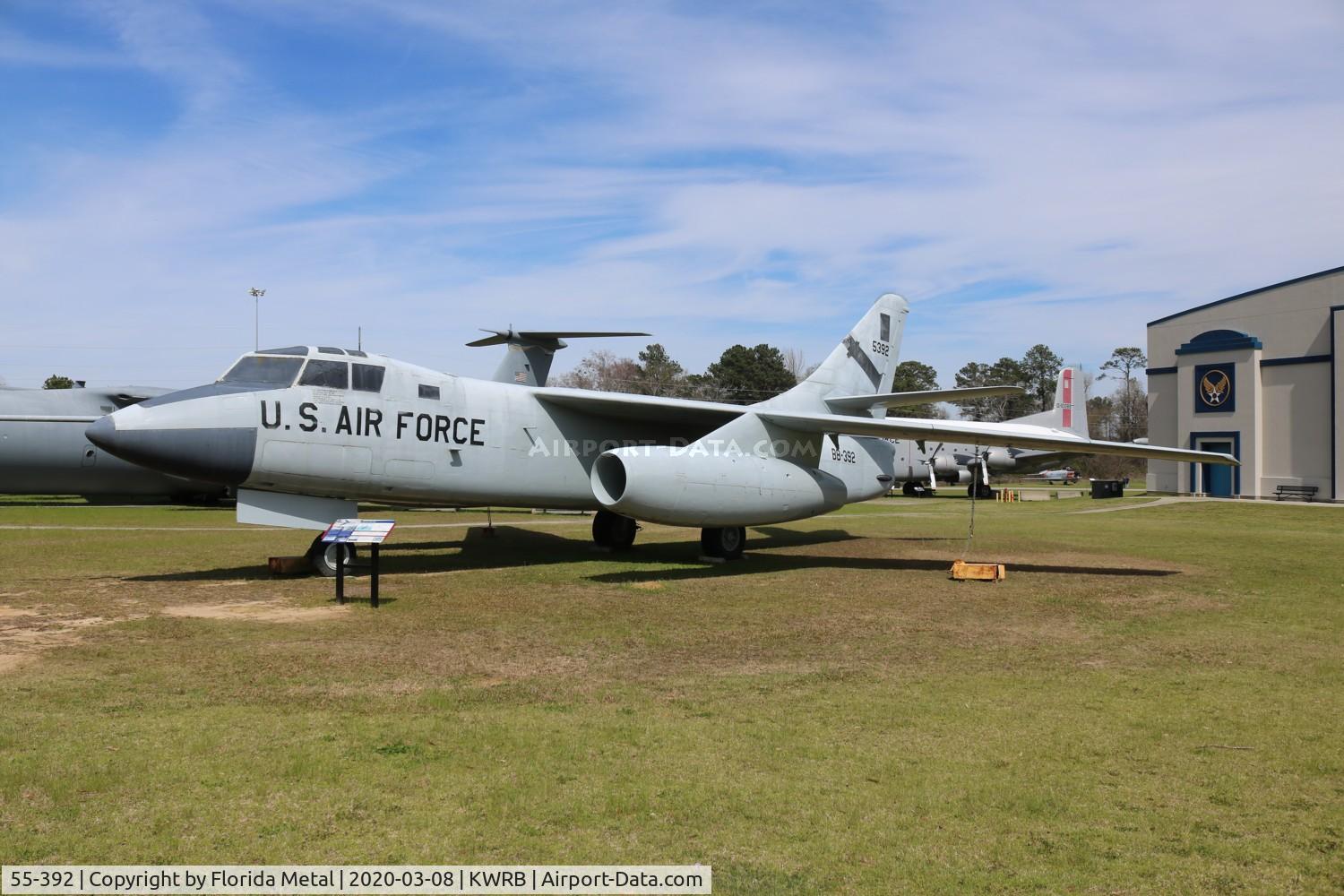 55-392, 1955 Douglas WB-66 Destroyer C/N 45-024, Warner Robins