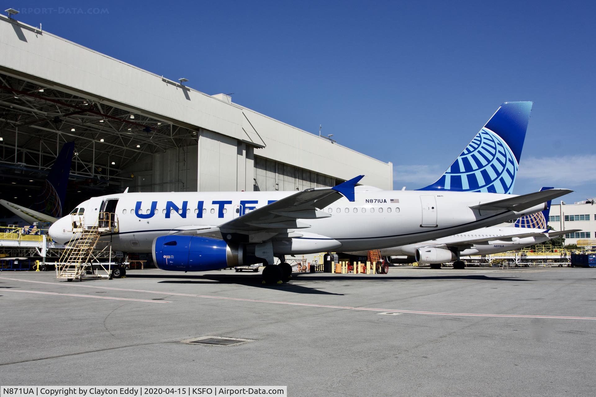 N871UA, 2003 Airbus A319-132 C/N 1971, SFO 2020.