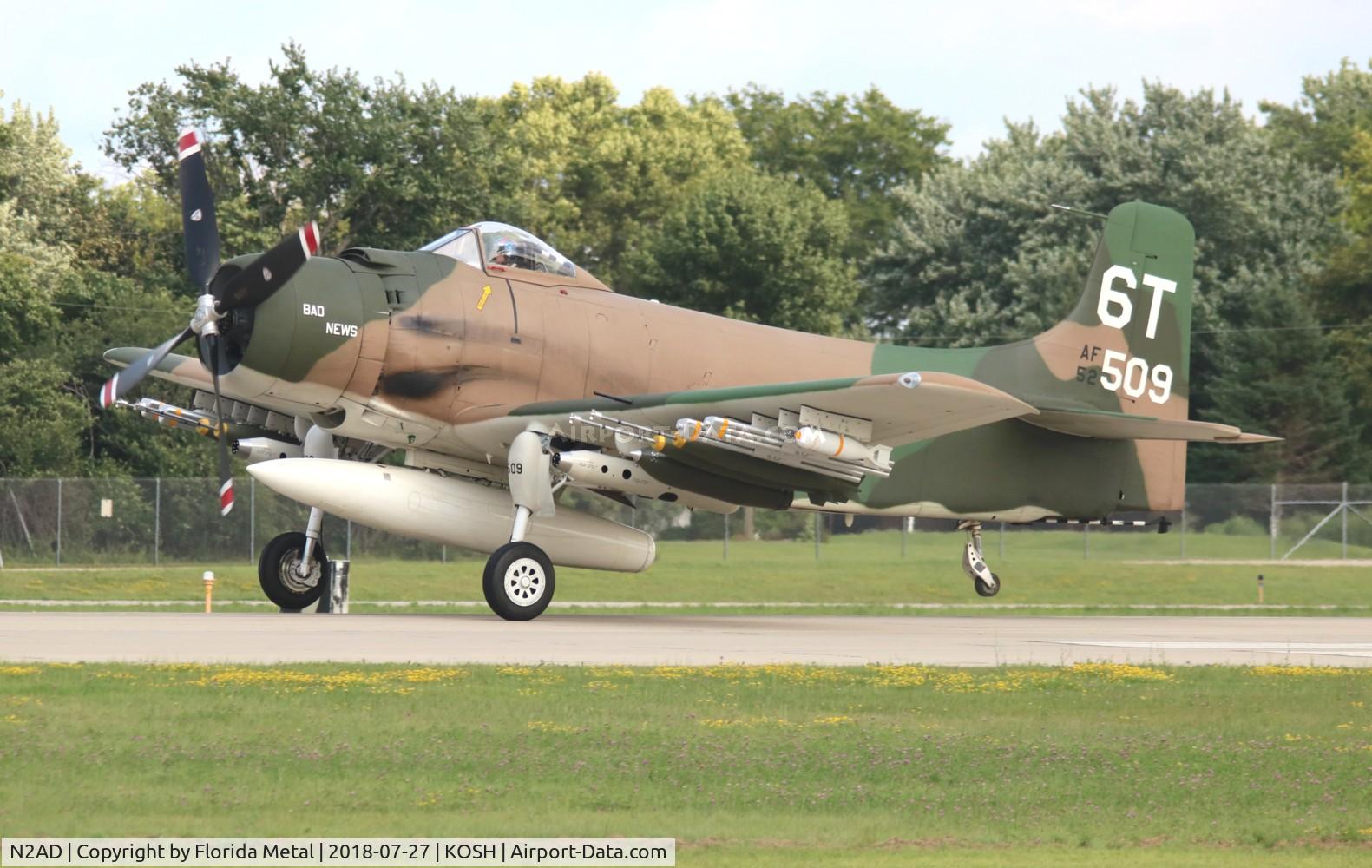 N2AD, 1947 Douglas AD-1 Skyraider C/N 09257/2085, Air Venture 2018