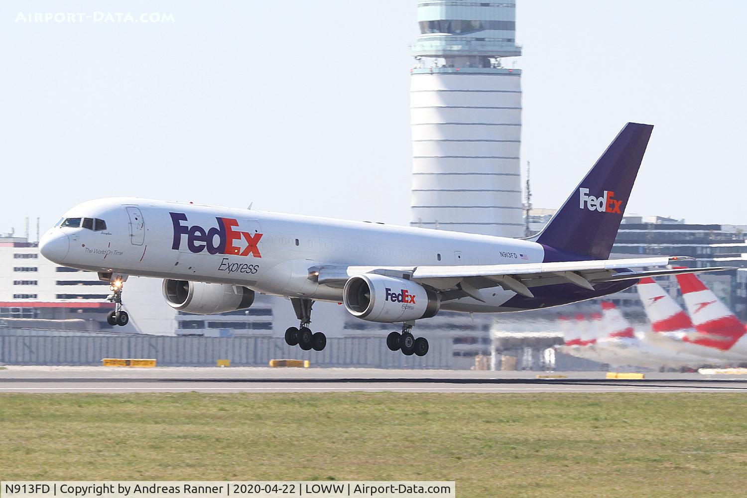 N913FD, 1988 Boeing 757-28A C/N 24017, FedEx Boeing 757