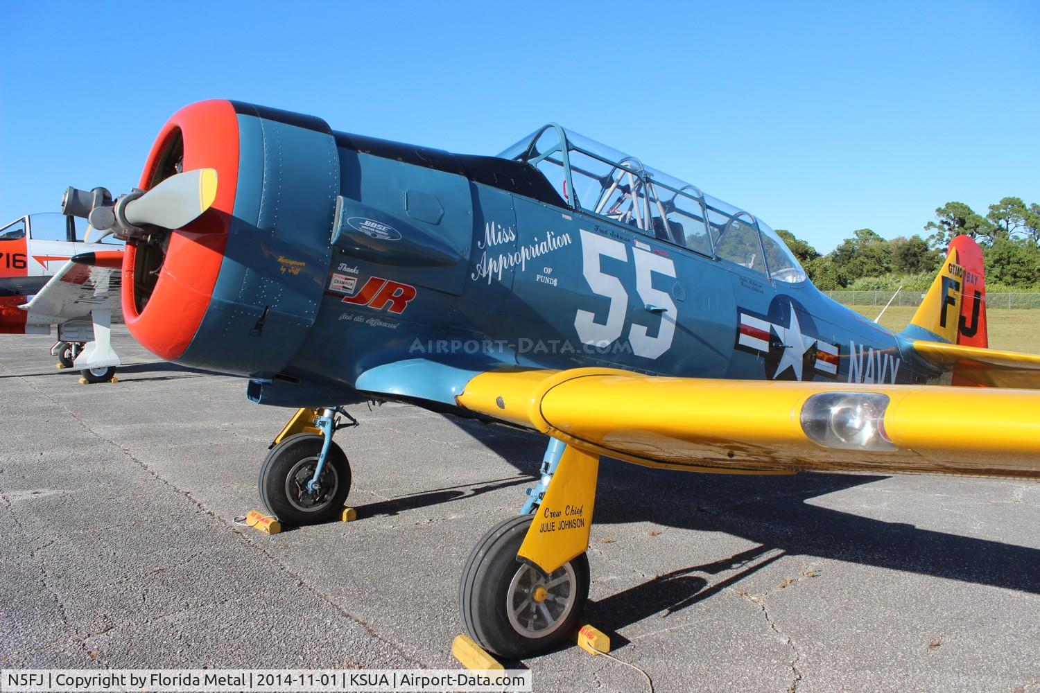 N5FJ, North American AT-6 C/N 88-14705, Stuart 2014