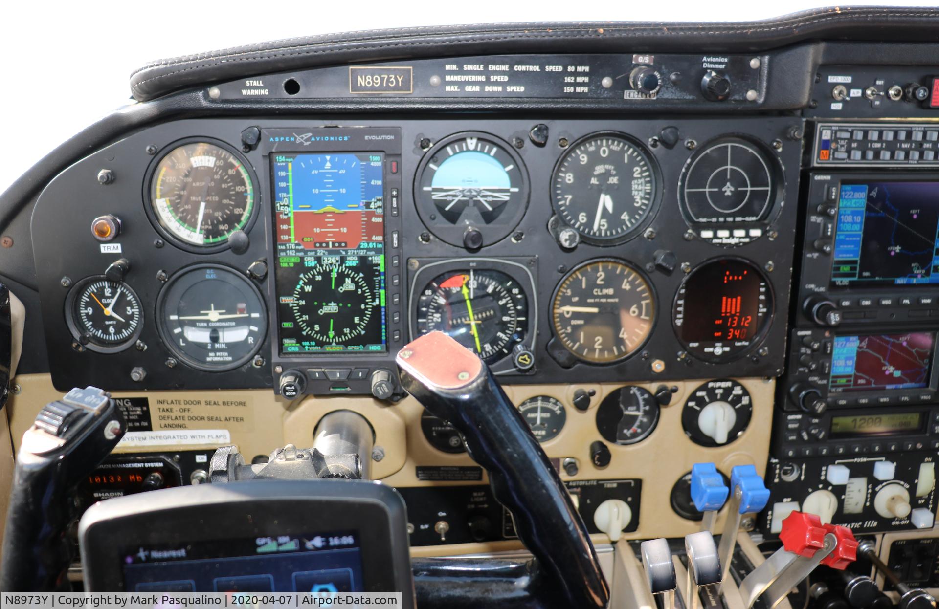 N8973Y, 1972 Piper PA-39-160 Twin Comanche C/R C/N 39-139, Piper PA-39