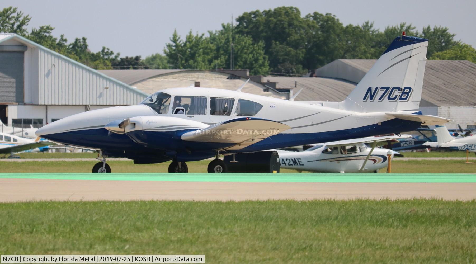 N7CB, 1972 Piper PA-23-250 Apache C/N 27-4802, Air Venture 2019