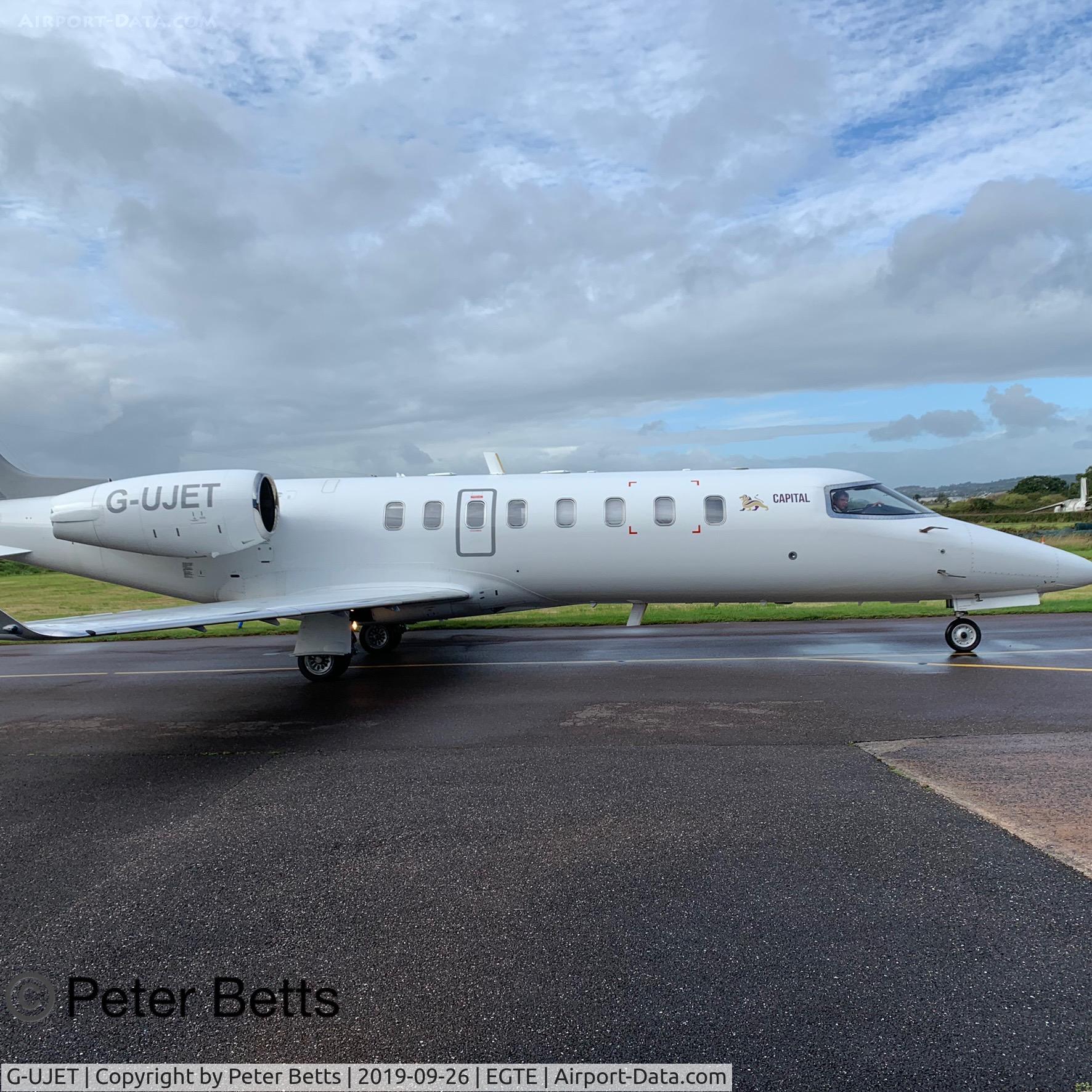 G-UJET, 1999 Learjet 45 C/N 45-055, G-UJET Lear 45 Taxiing at Exeter