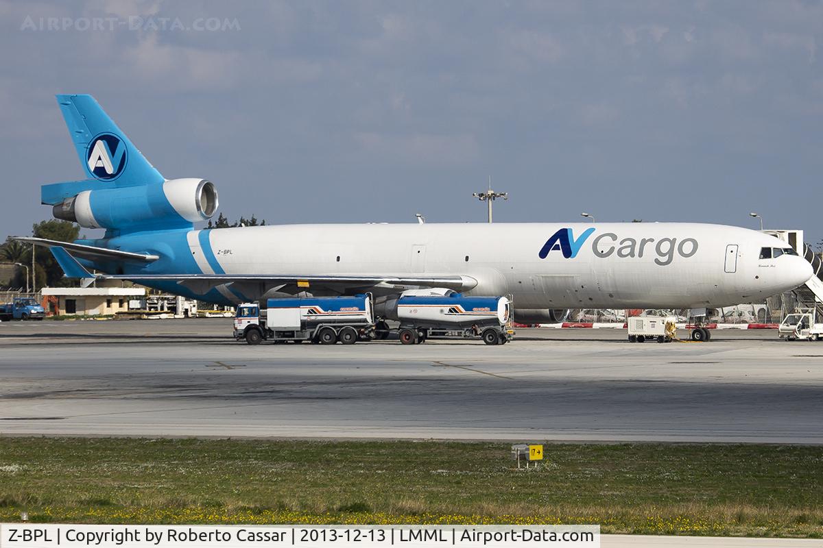 Z-BPL, 1998 McDonnell Douglas MD-11F C/N 48756, Park 9