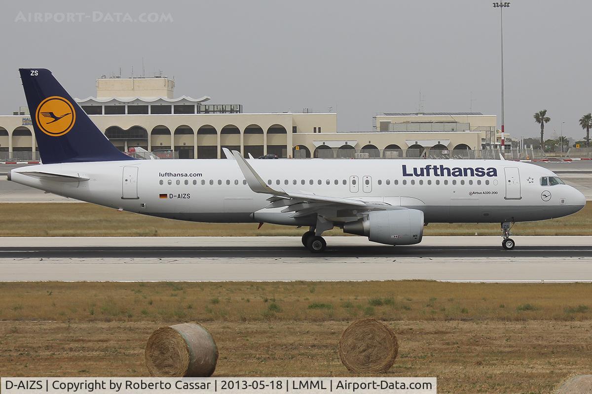 D-AIZS, 2013 Airbus A320-214 C/N 5557, Runway 13